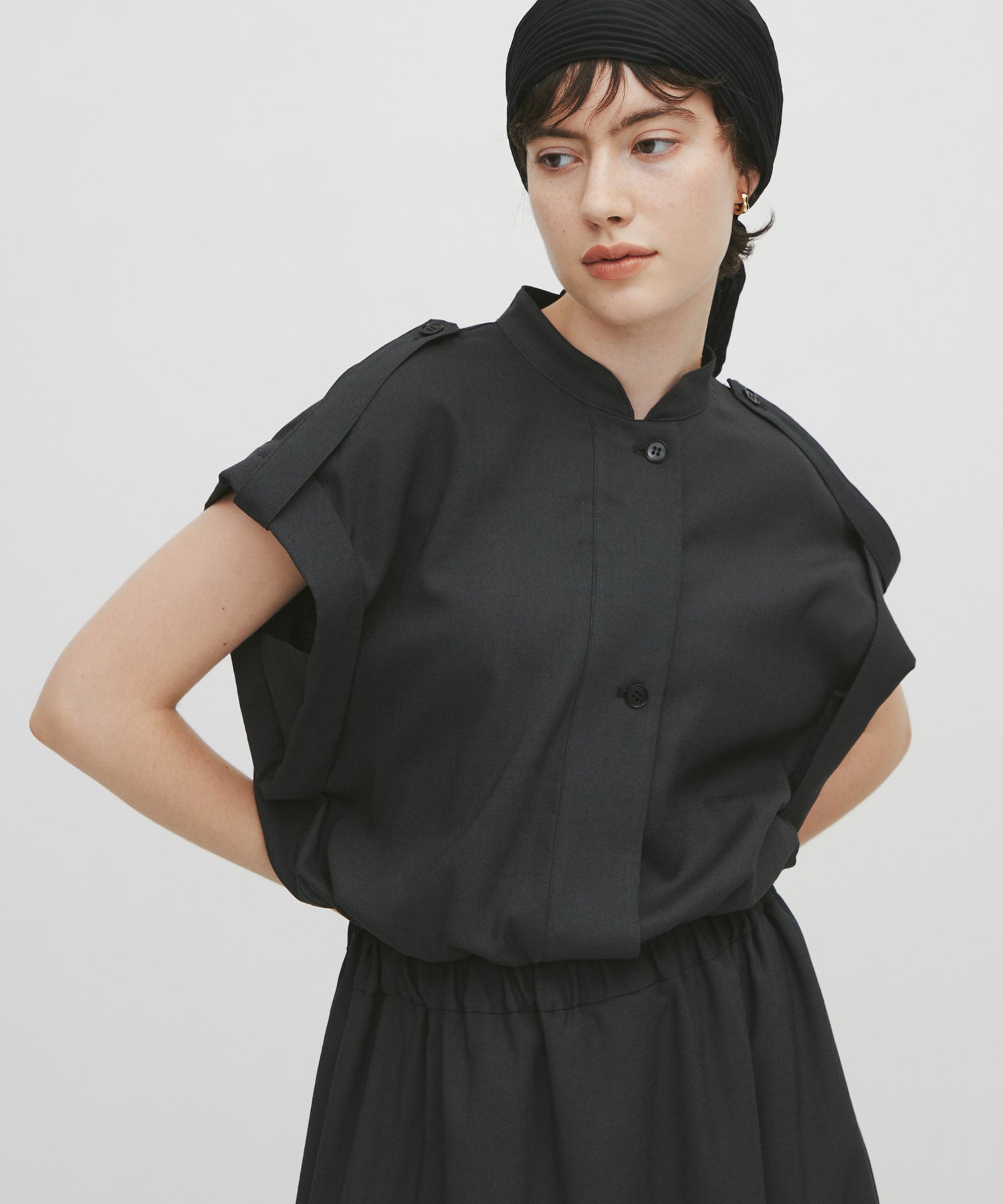 Stand Collar Weist Gather Blouse THE TOKYO