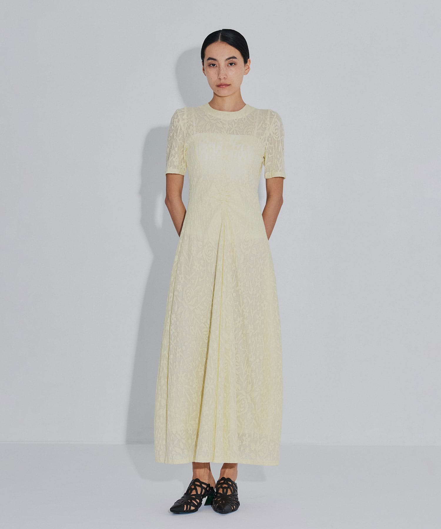 別注 FLOWER JACQUARD SHORT SLEEVE DRESS PHOTOCOPIEU