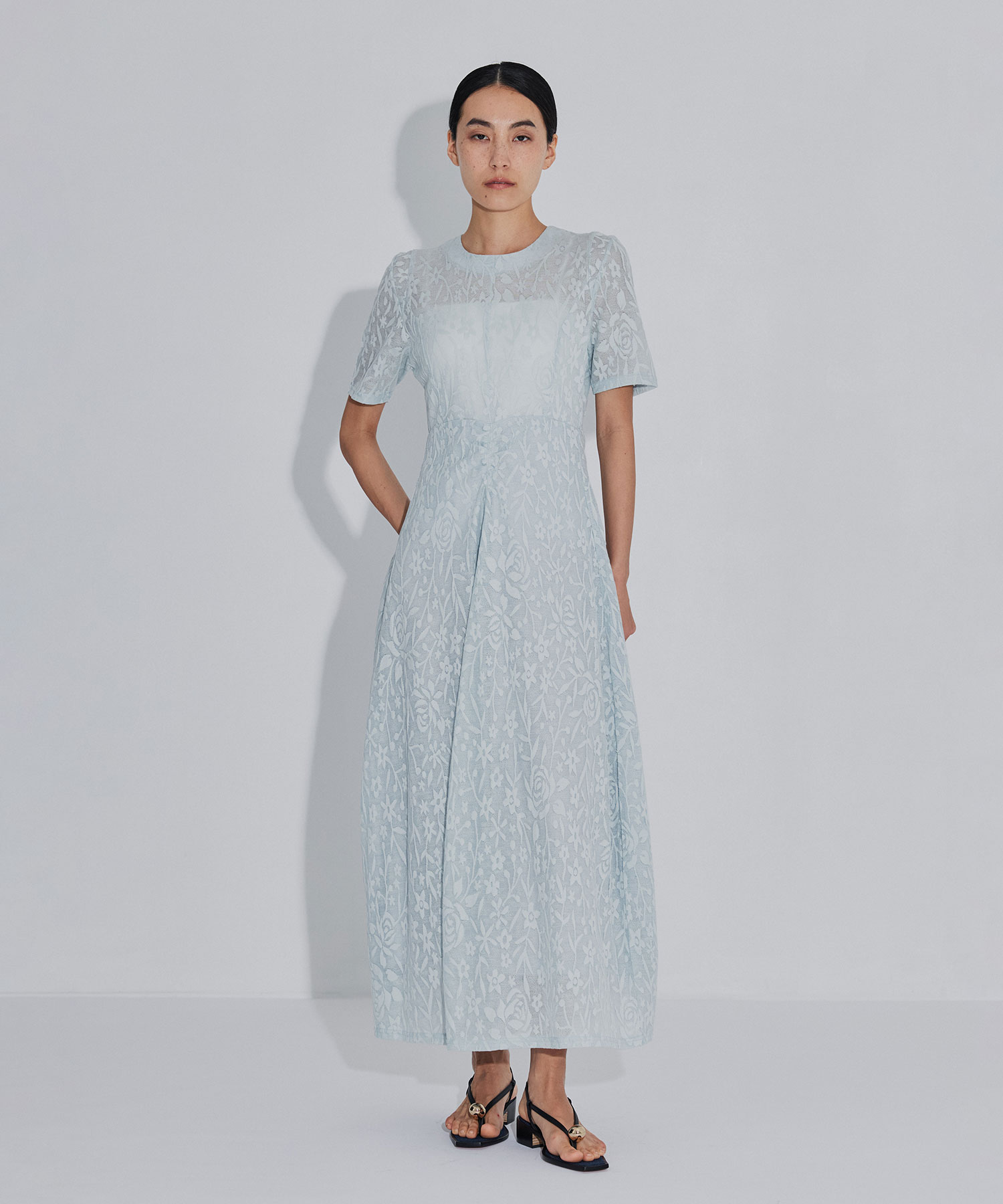 別注 FLOWER JACQUARD SHORT SLEEVE DRESS PHOTOCOPIEU