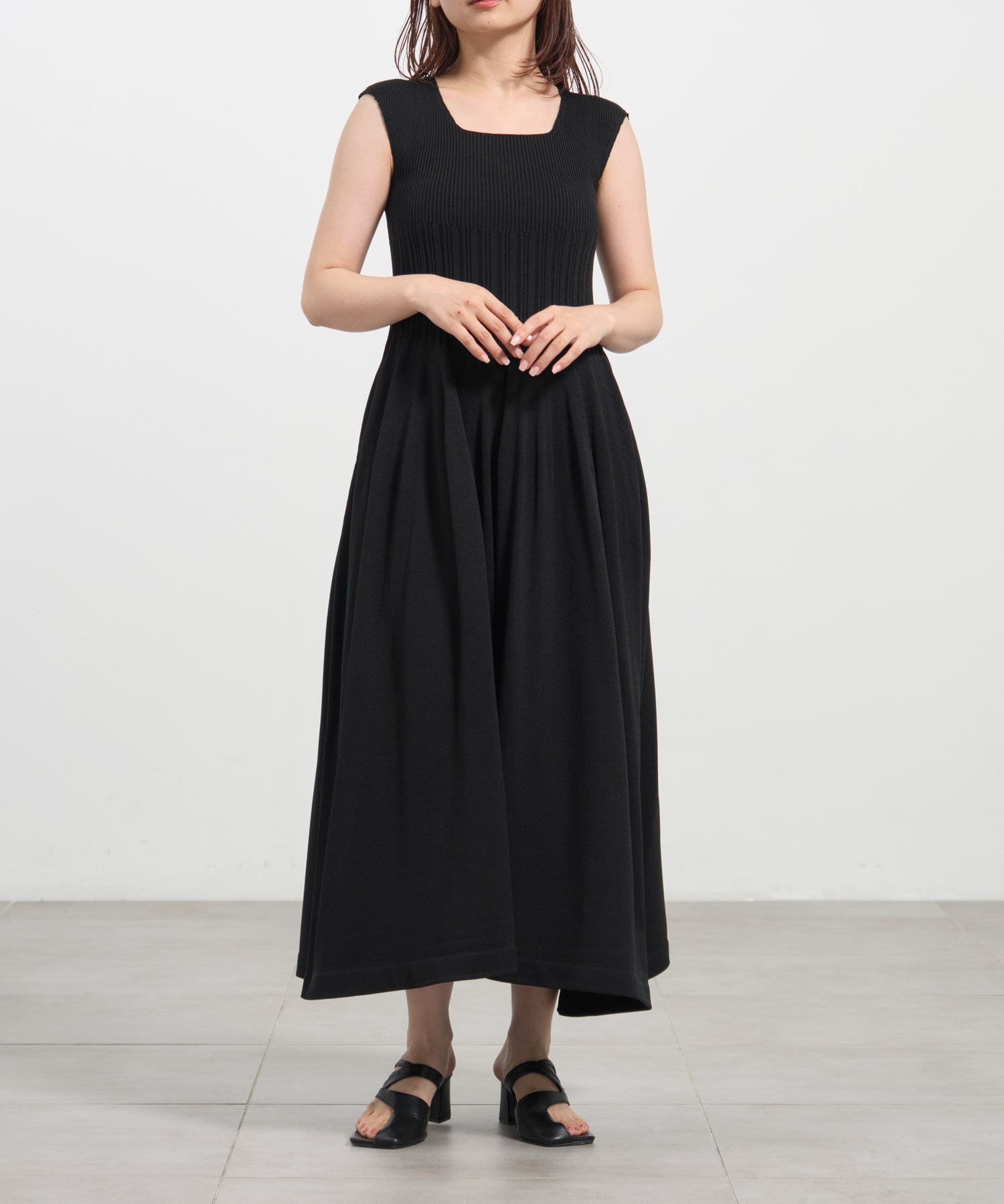 WHOLEGARMENT　Knit Flare One-Piece THE TOKYO