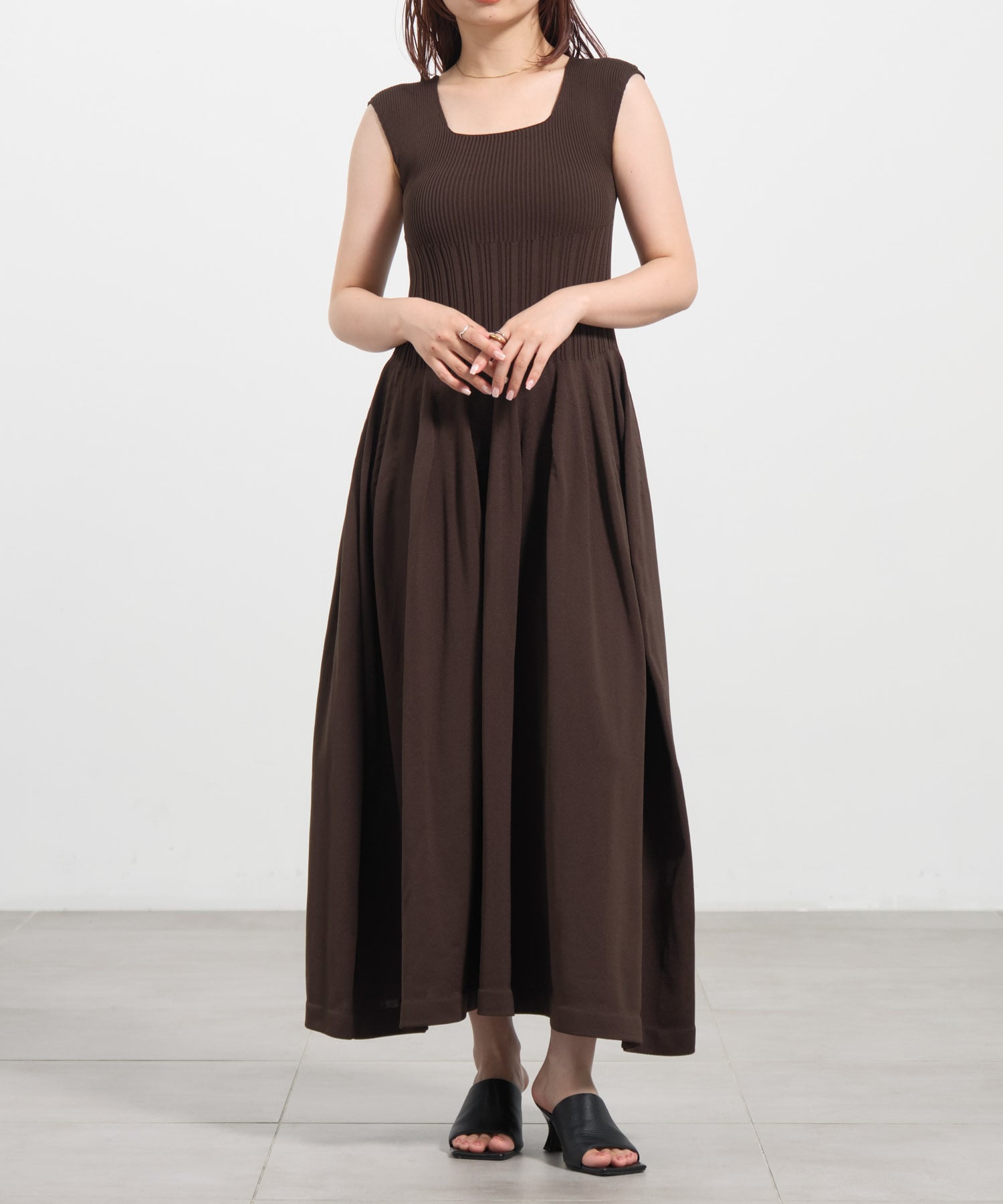 WHOLEGARMENT　Knit Flare One-Piece THE TOKYO