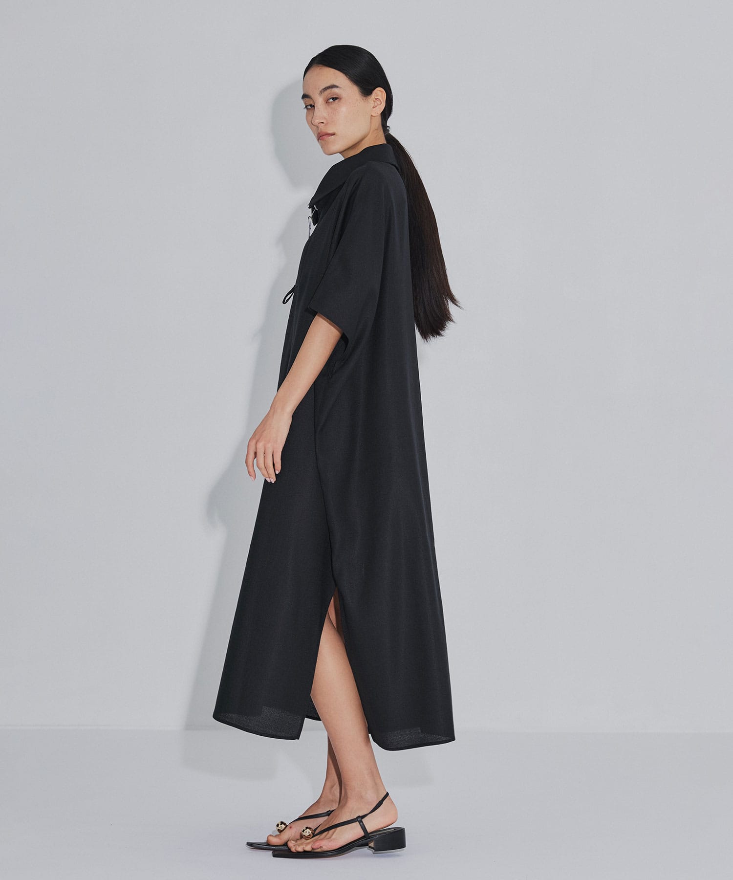 Y ITEM NAME COMPOSITION RERACS HIGH NECK ZIP UP DRESS THE RERACS