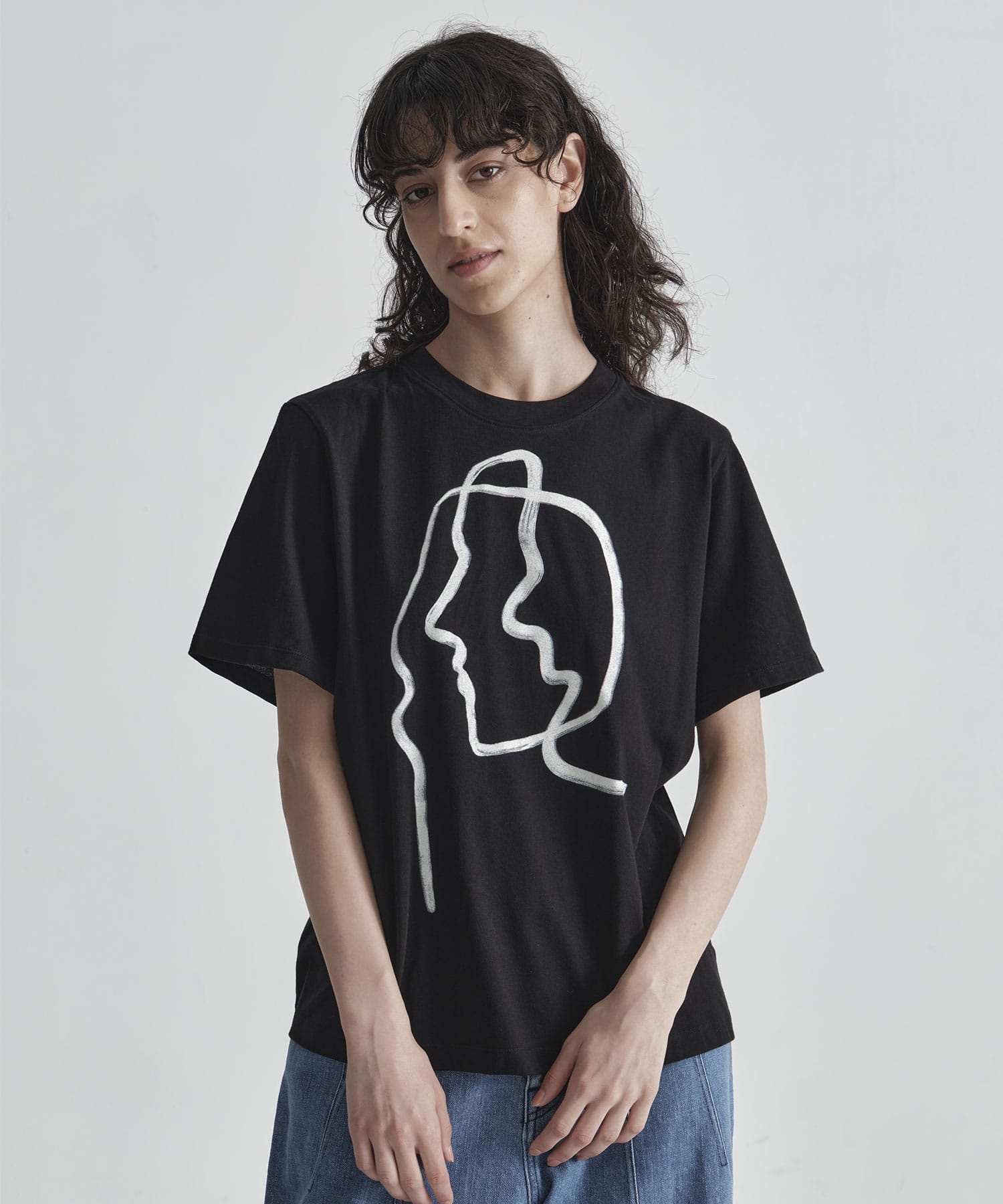 Line portrait T-shirt AKIRANAKA