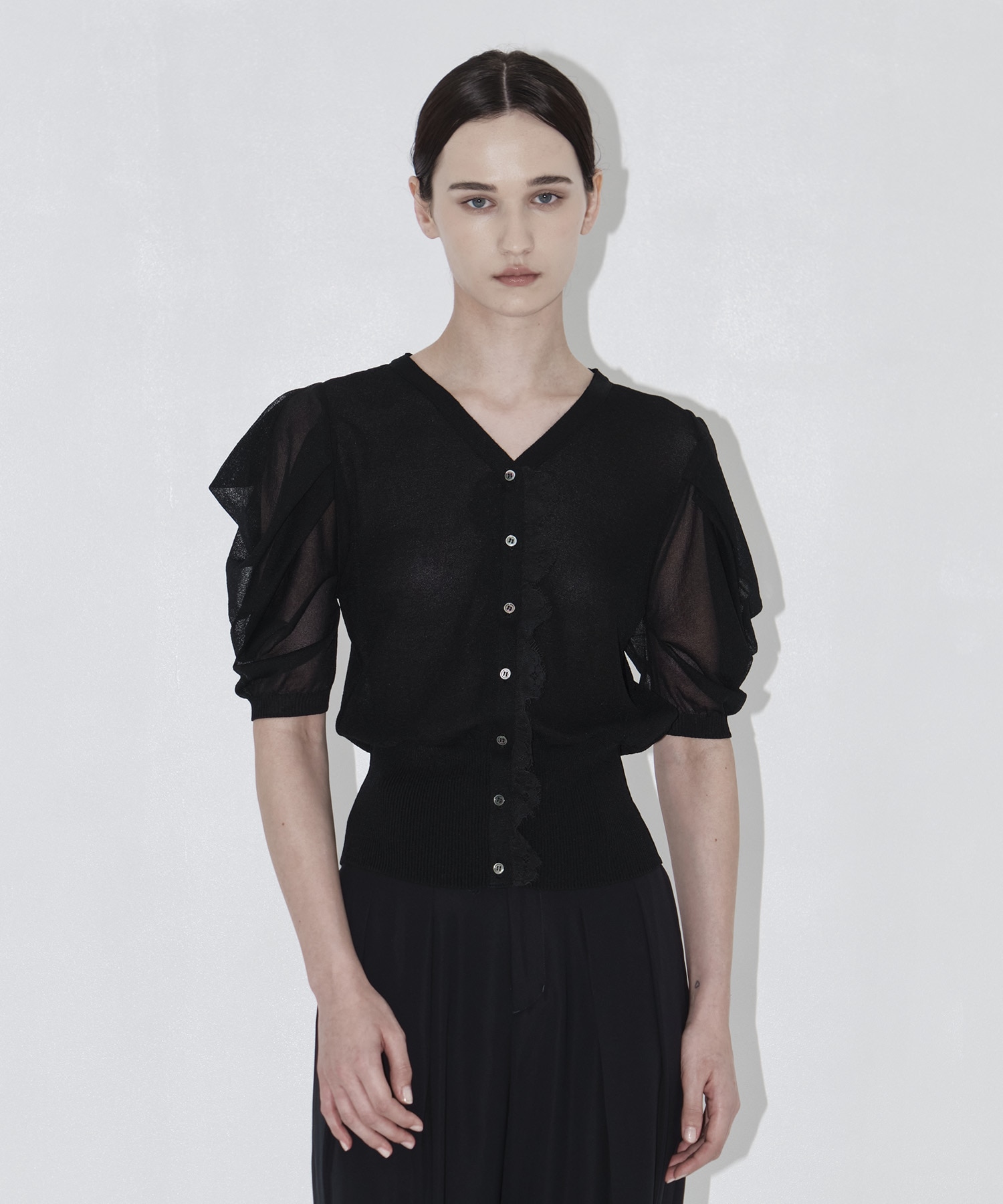 Half Sleeve Lace Knit Cardigan THE TOKYO