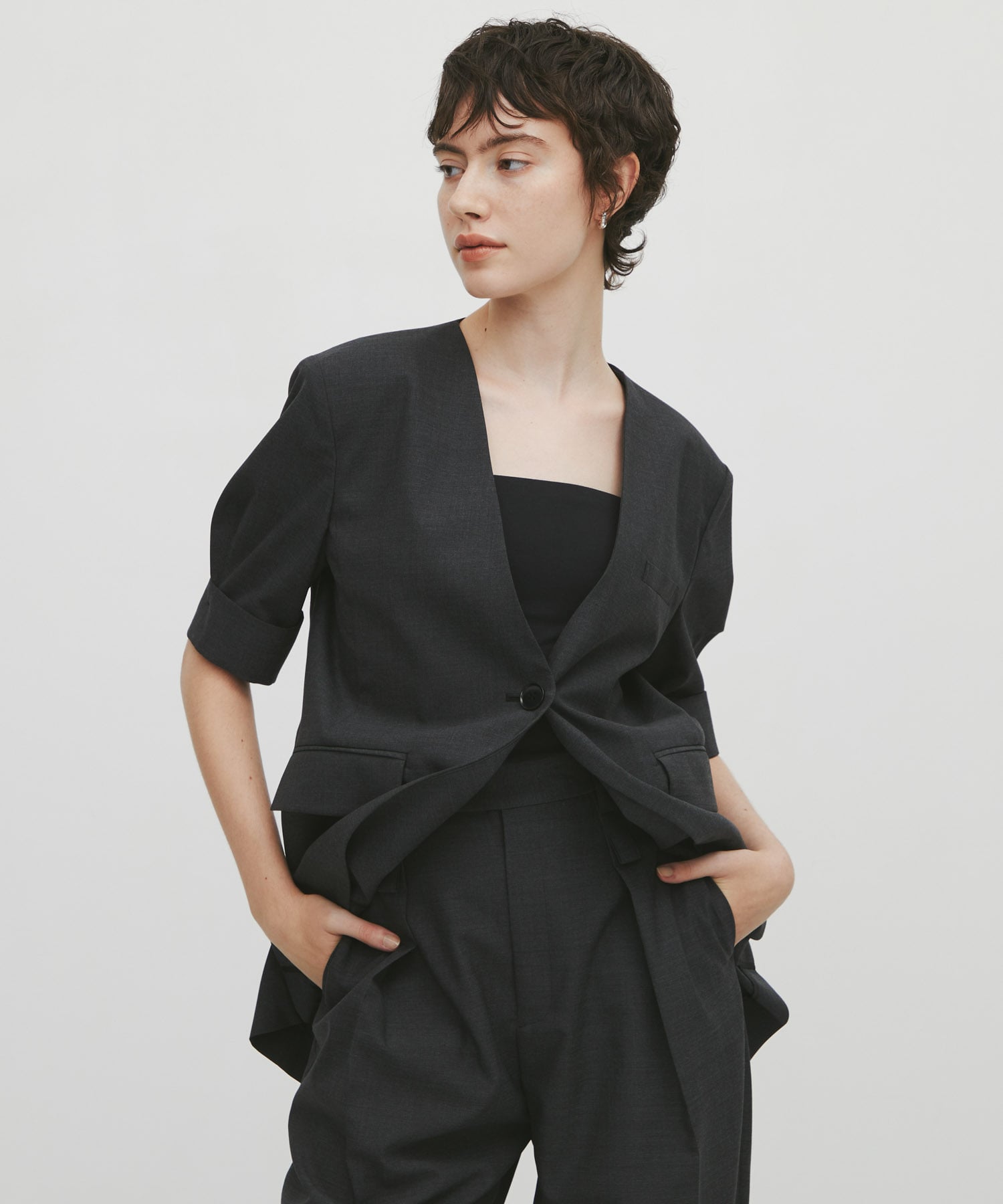 Harf Sleeve Collarless Jacket THE TOKYO