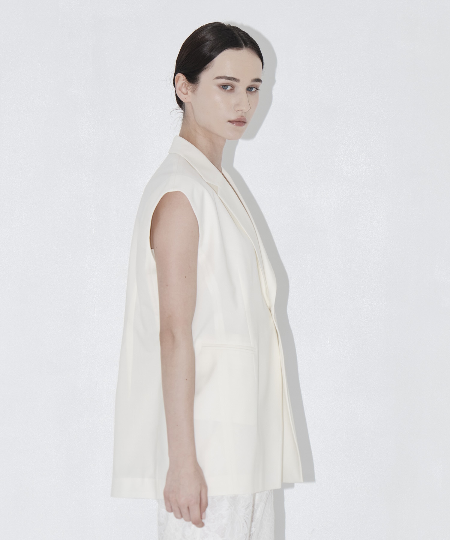 Sleeveless Jacket THE TOKYO