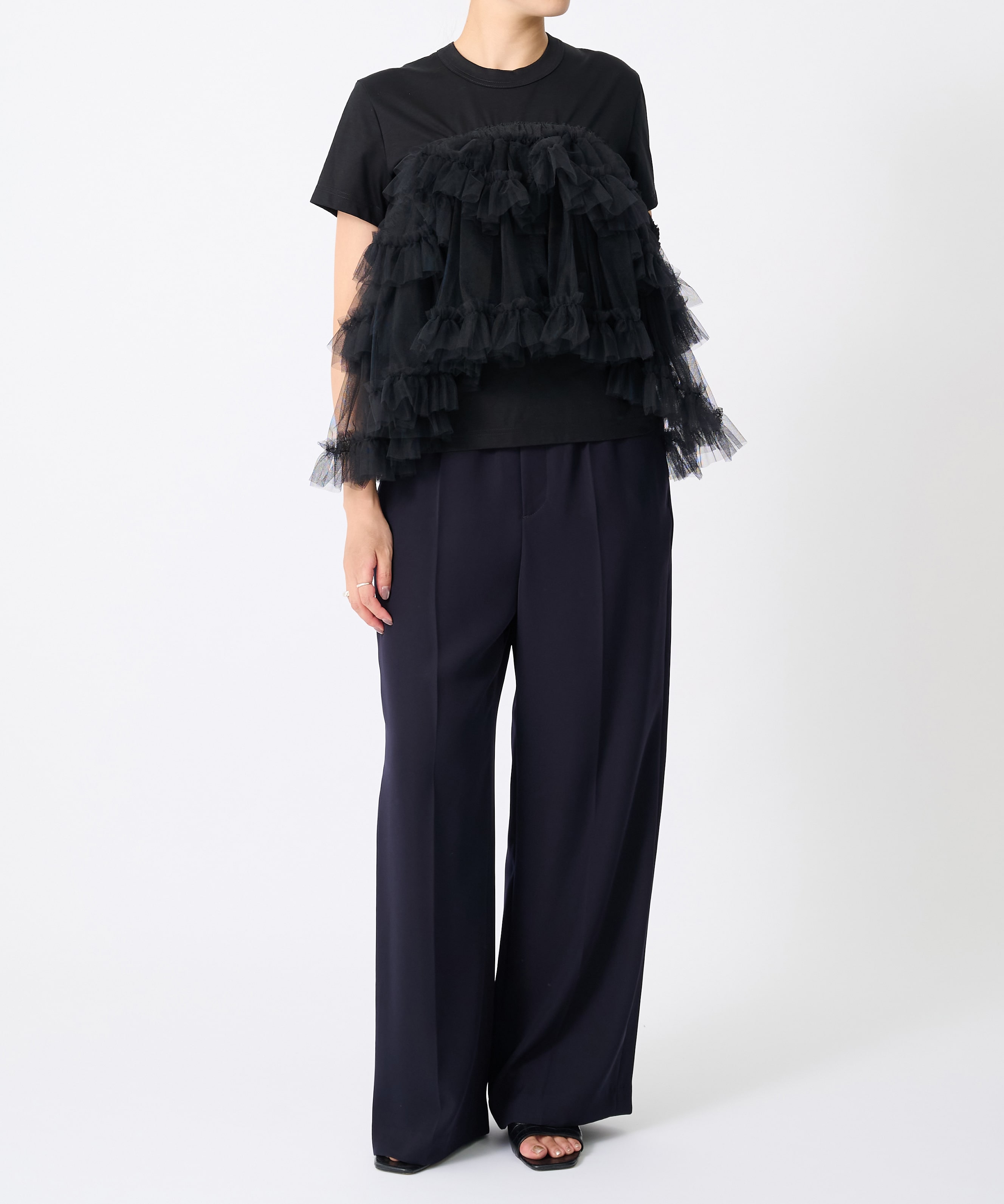 30-T002-051 noir kei ninomiya