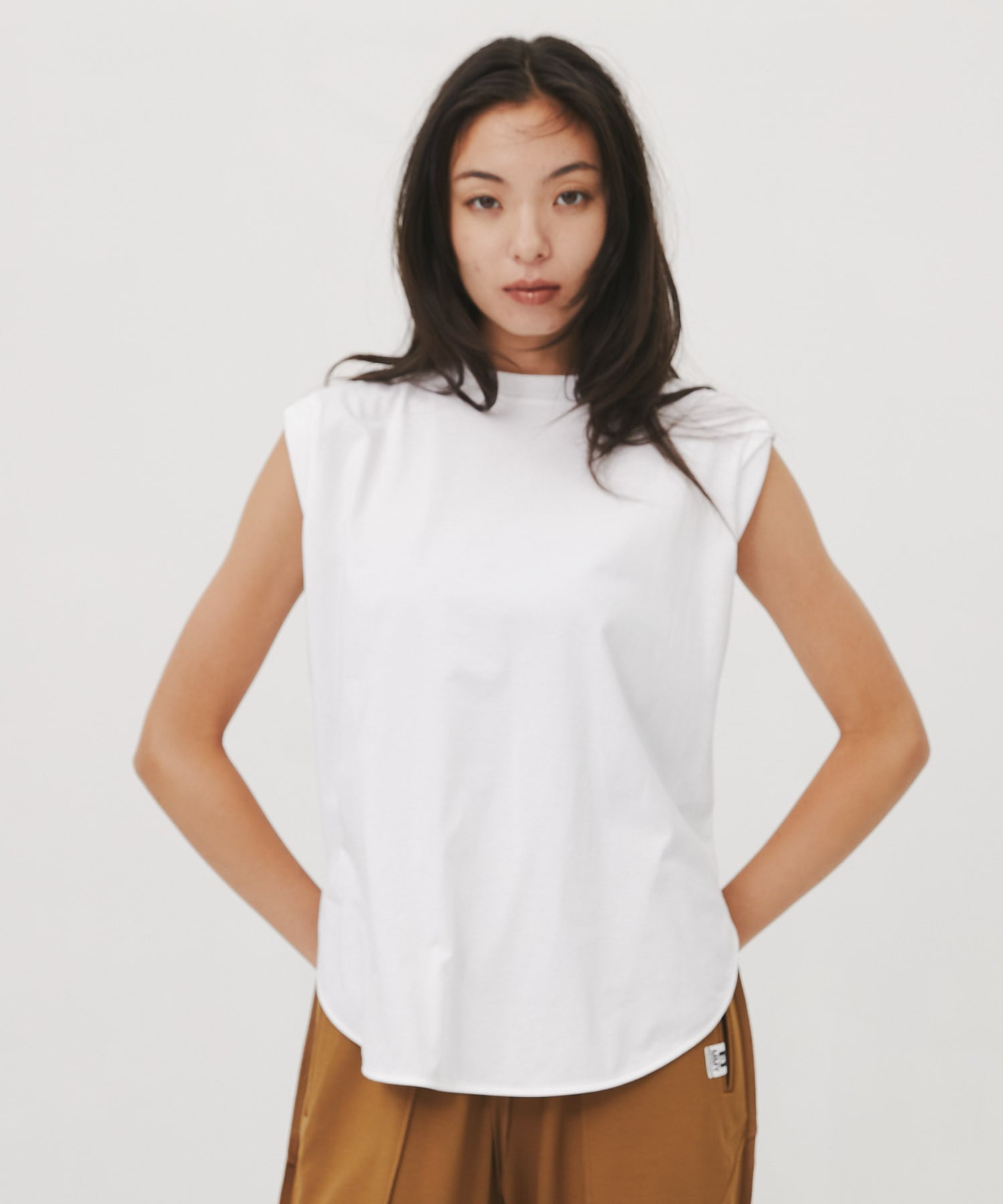round-hem tank top nagonstans