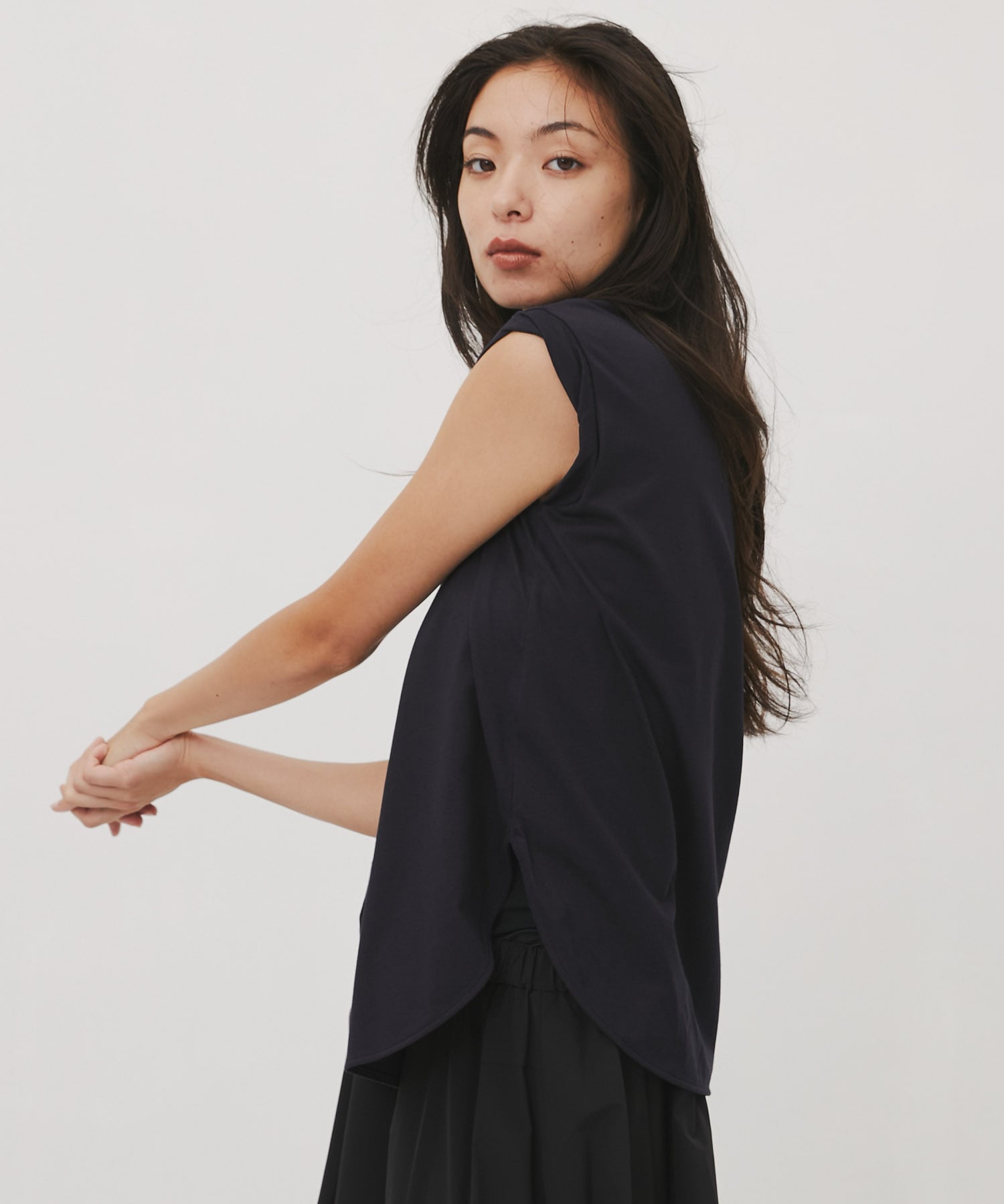 round-hem tank top nagonstans