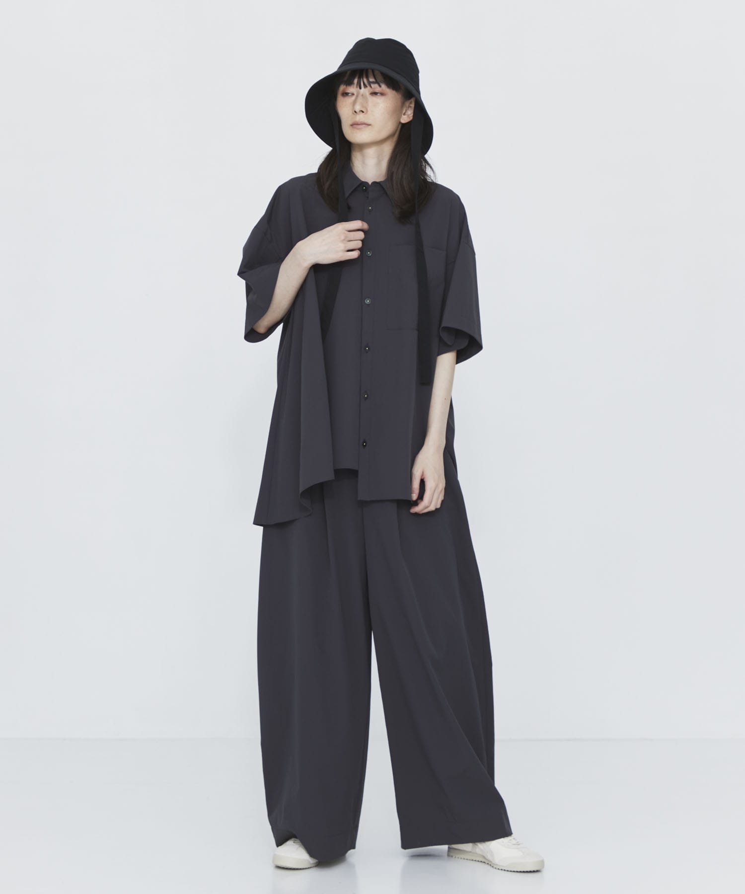 wide cocoon pants nagonstans