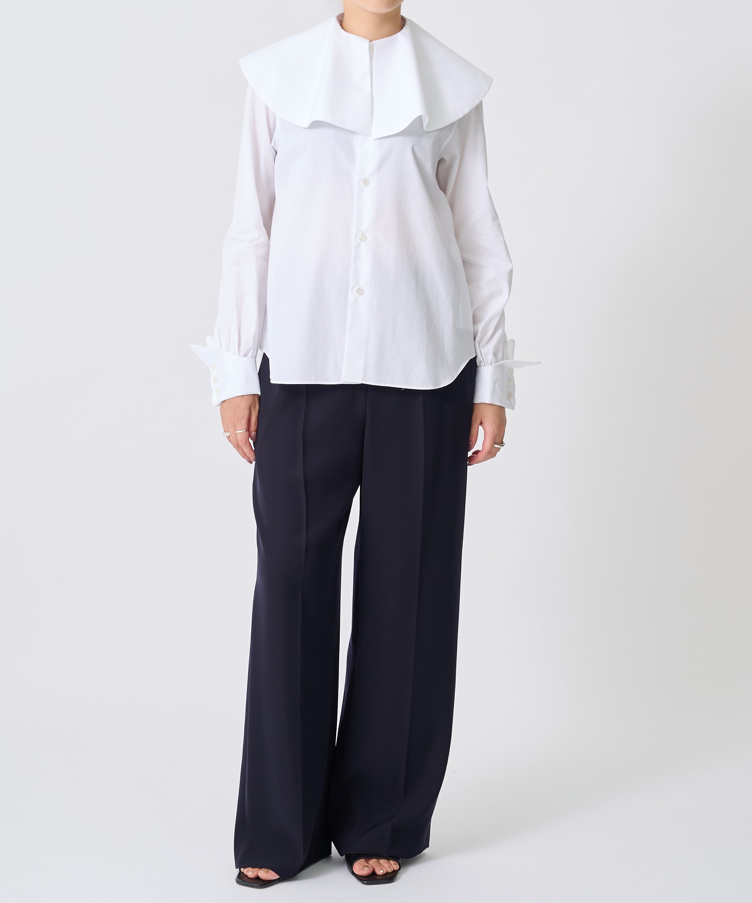 3P-B004-051 Flower Collar Shirt noir kei ninomiya