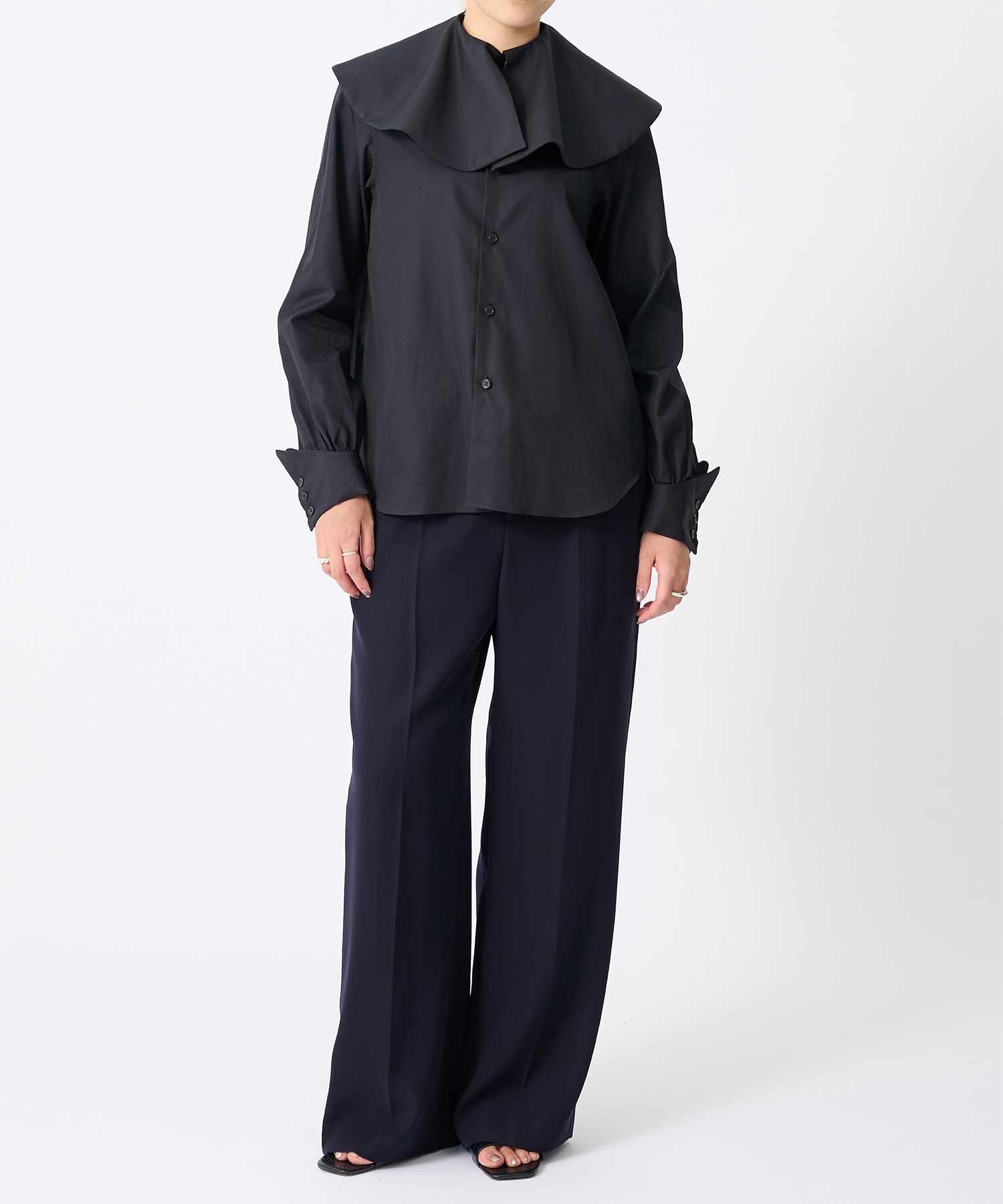 3P-B004-051 Flower Collar Shirt noir kei ninomiya