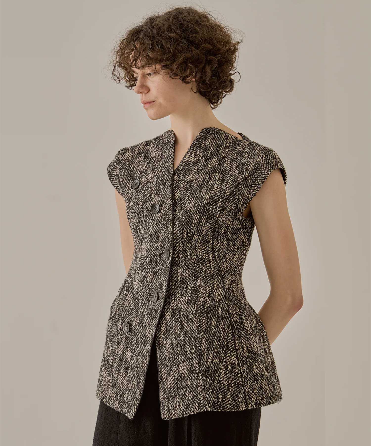 Sesilia tweed jacket BKWH AKIRANAKA