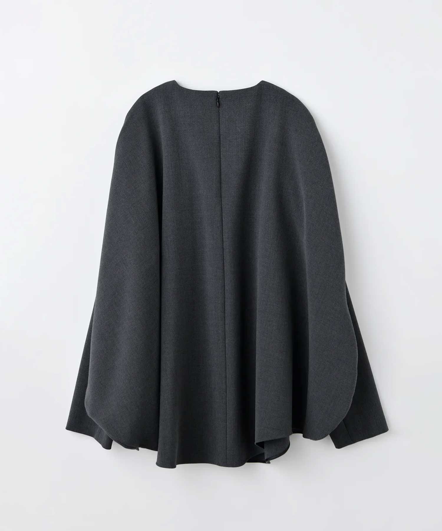 CURVED-FORM PULLOVER ENFOLD