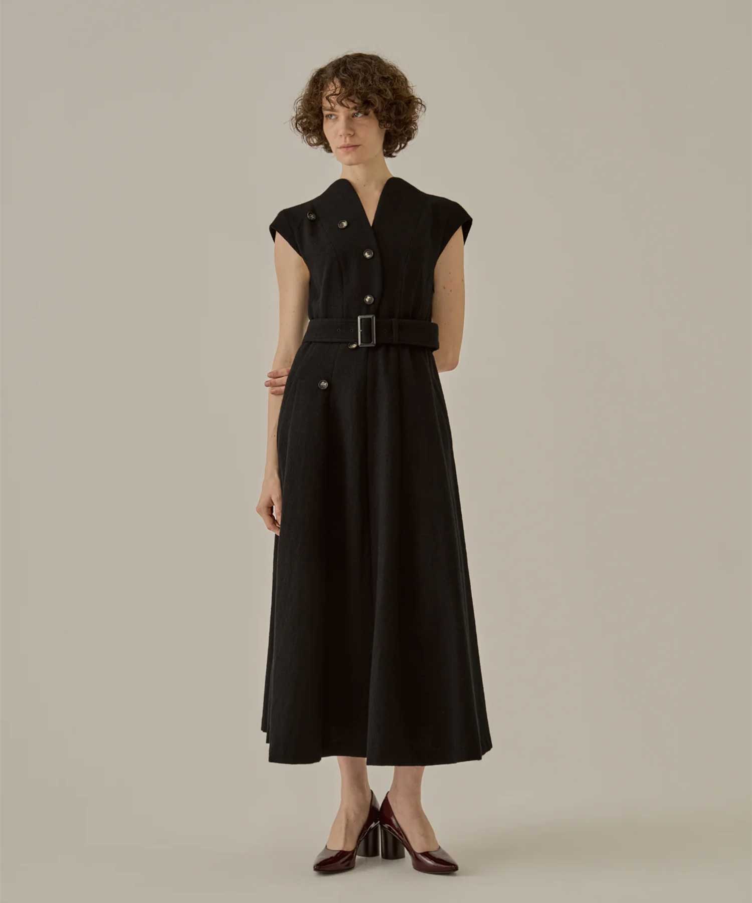 Sesilia dress AKIRANAKA