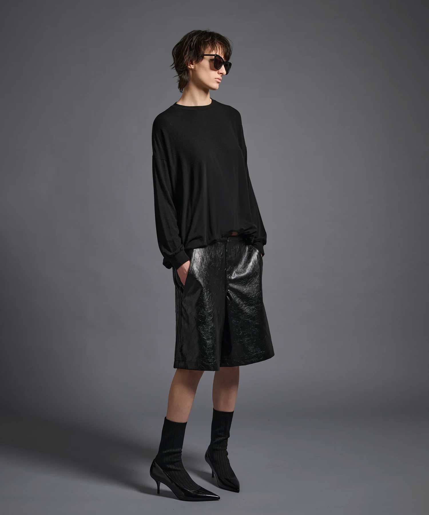 MACY NARROW SLV CREW NECK TOP COGTHEBIGSMOKE