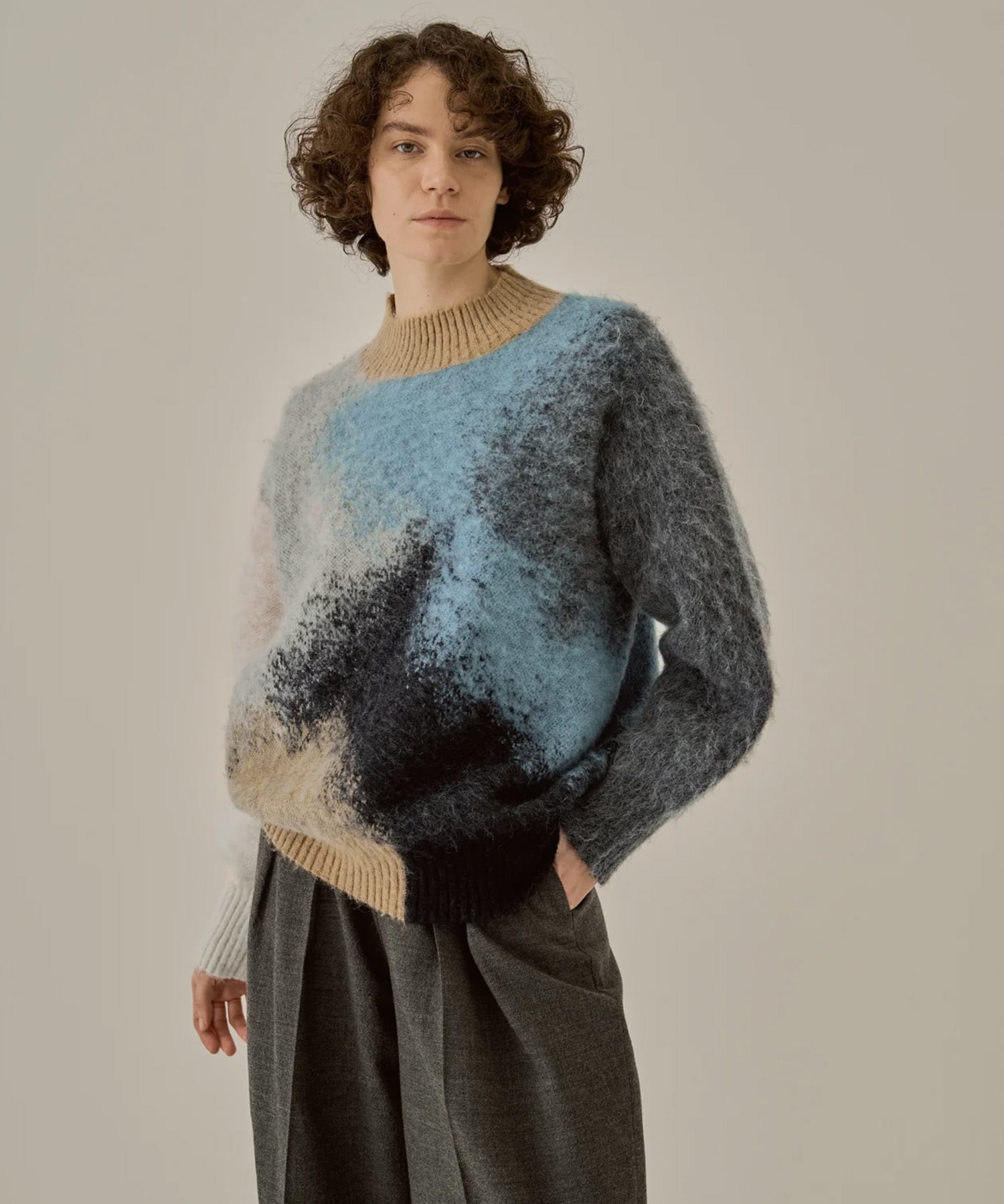 Ricarda knit pullover AKIRANAKA