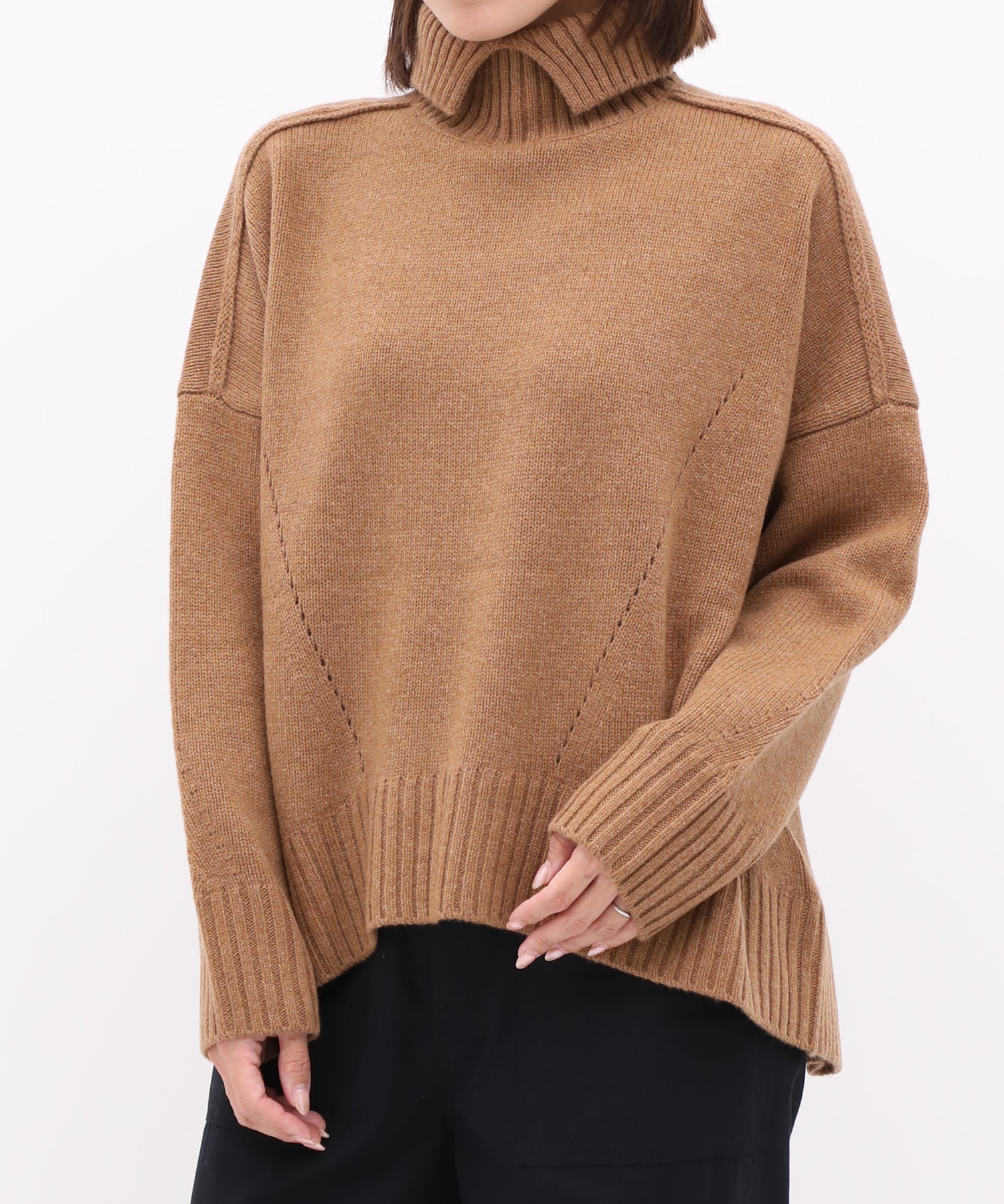 OVERSIZE TURTLENECK KNIT CINOH