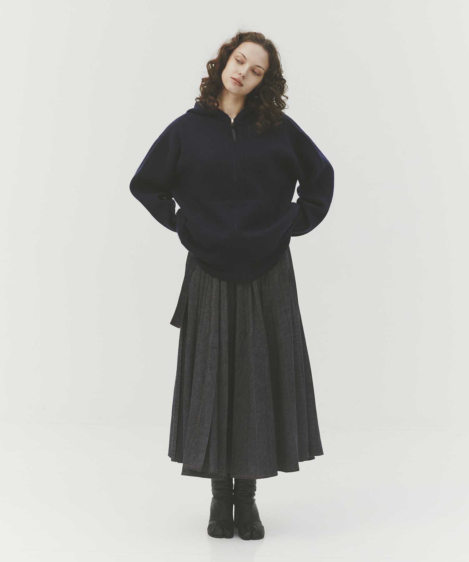 CASHMERE REVERSIBLE ZIP UP HOODIE THE TOKYO