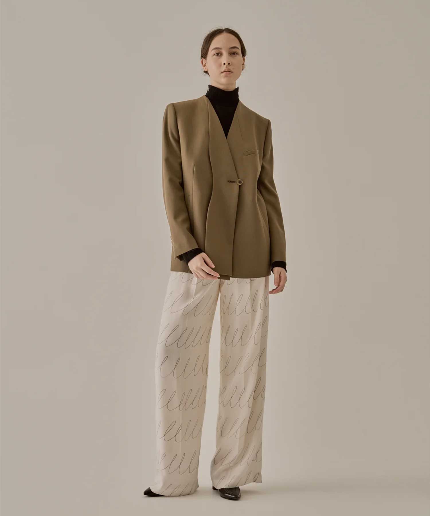Lindsey jacket AKIRANAKA