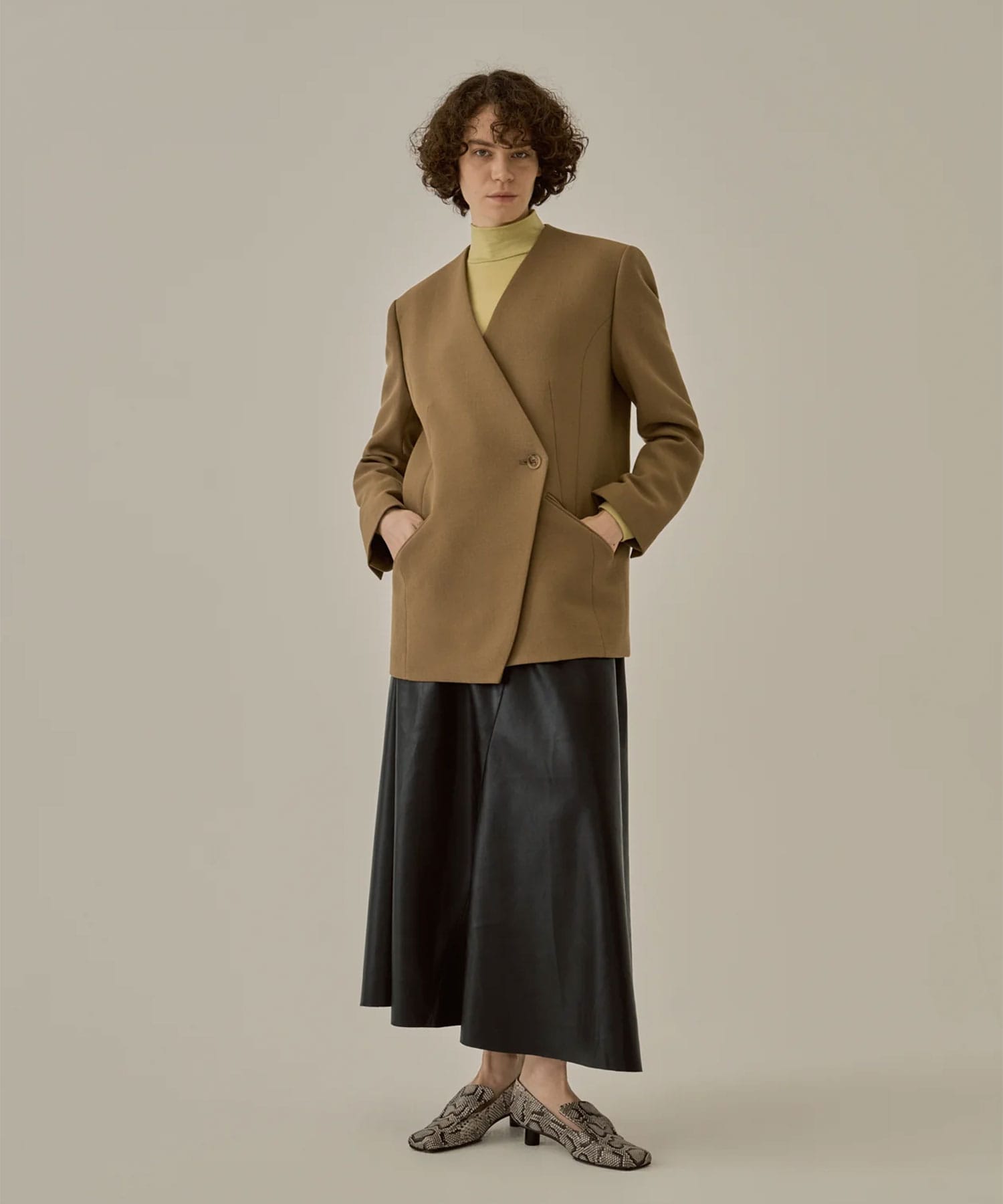 Thelma jacket AKIRANAKA