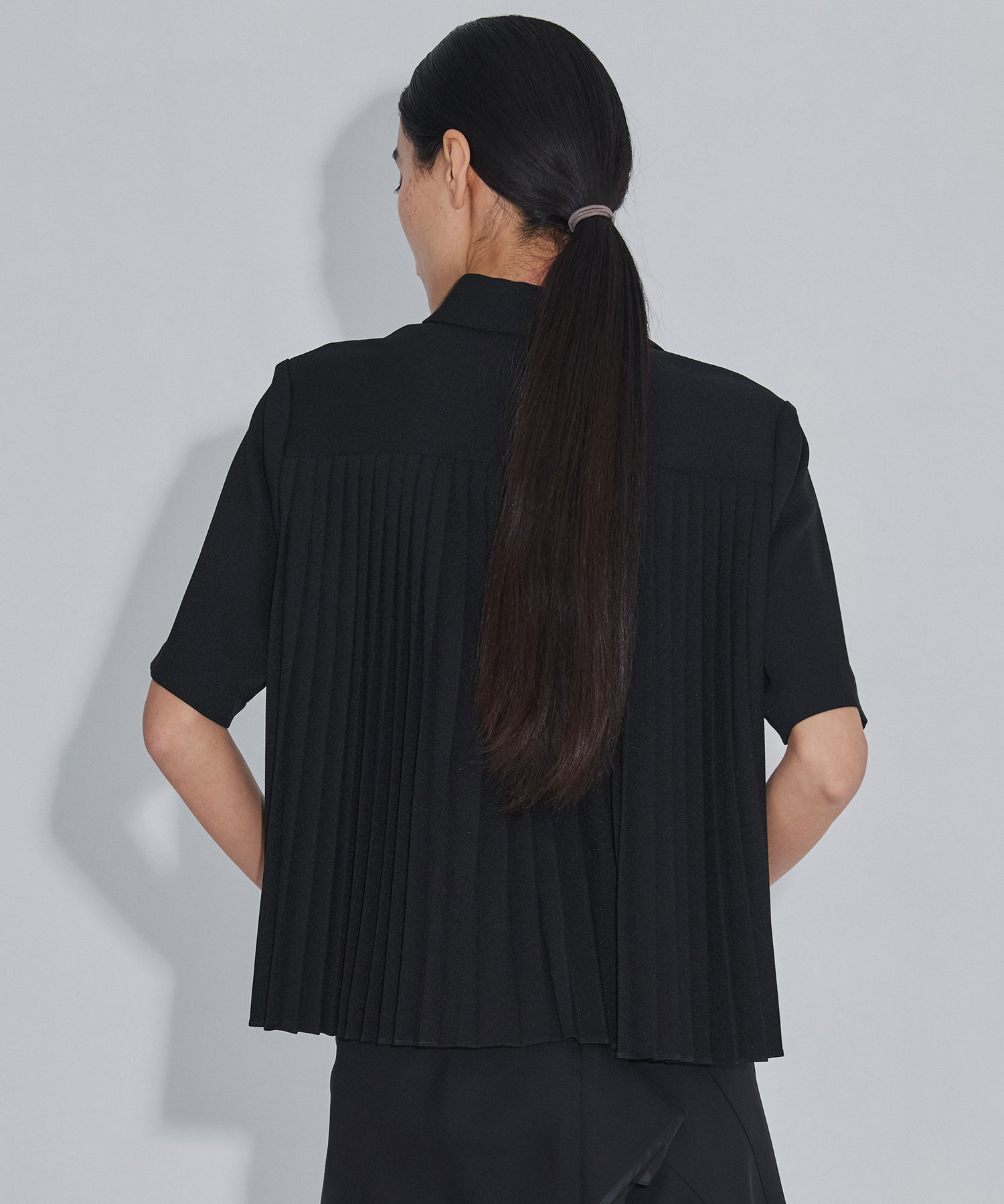 別注 Back pleats blouse EZUMi