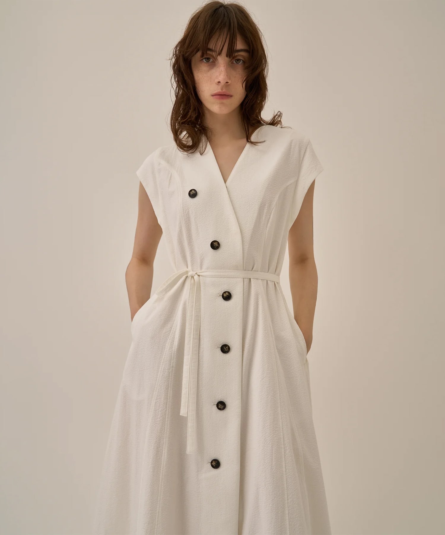 Sesilia asymmetry panel dress AKIRANAKA