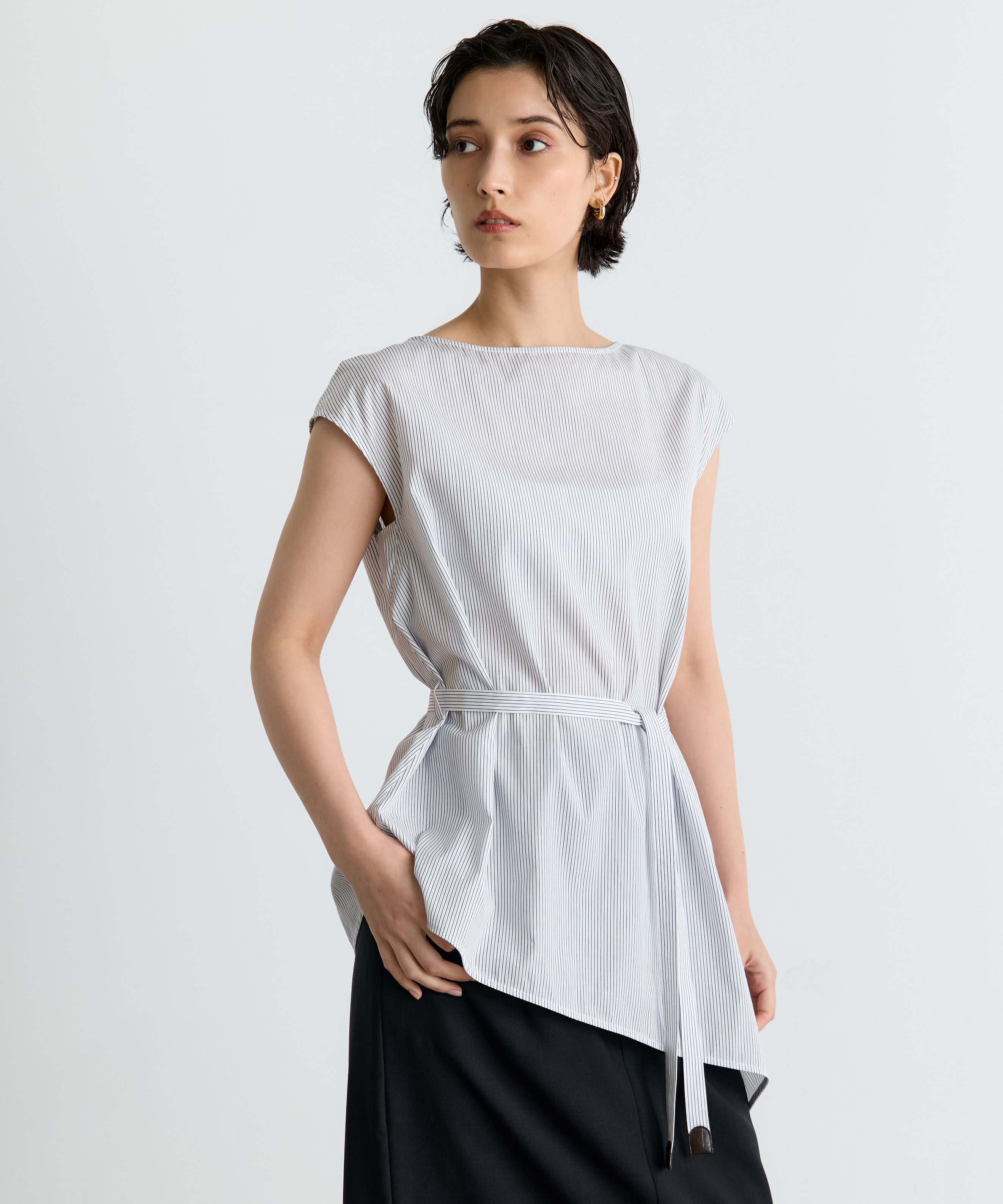 French Sleeve Asymmetry Tops THE TOKYO