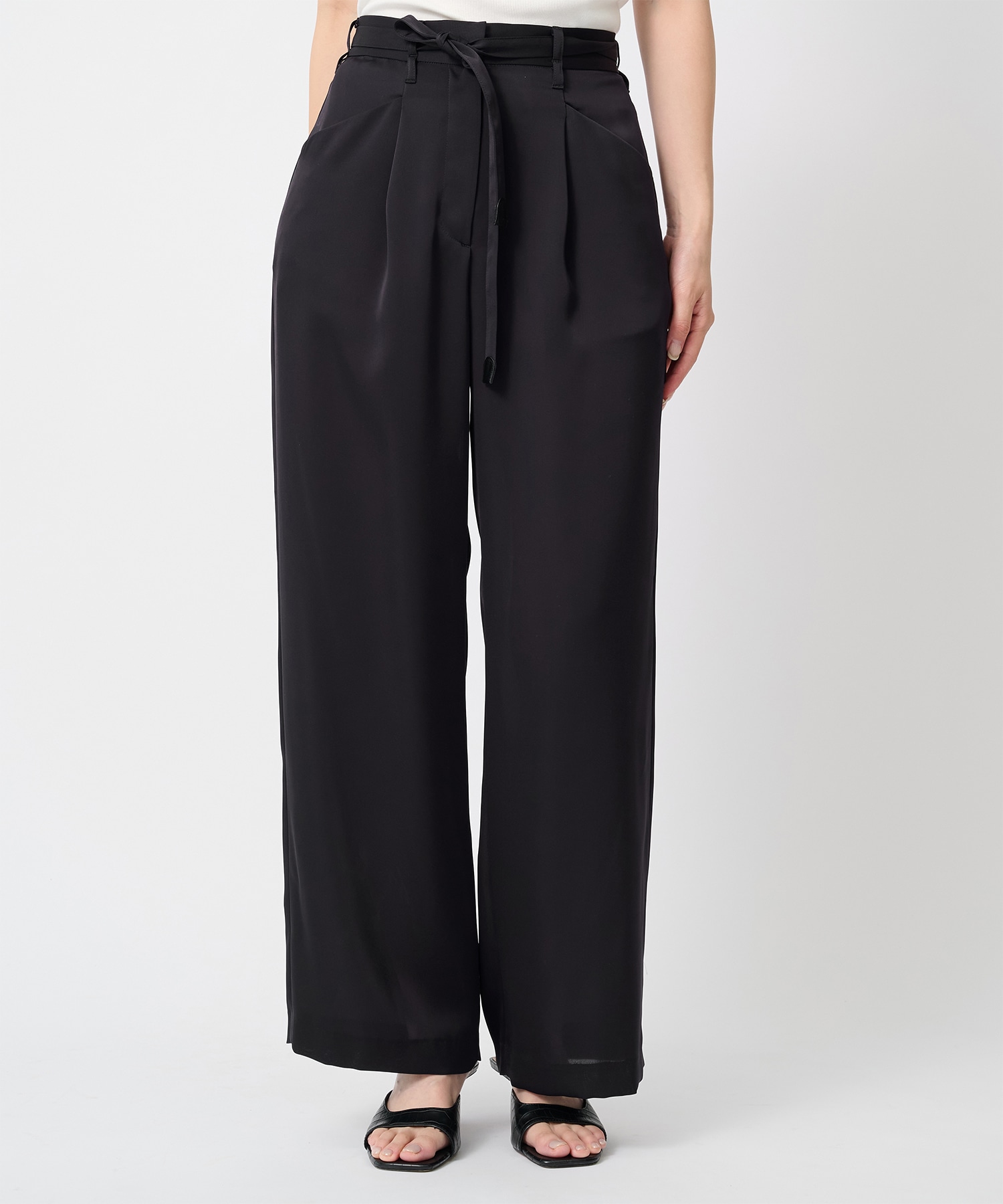 Satin Straight Pants THE TOKYO