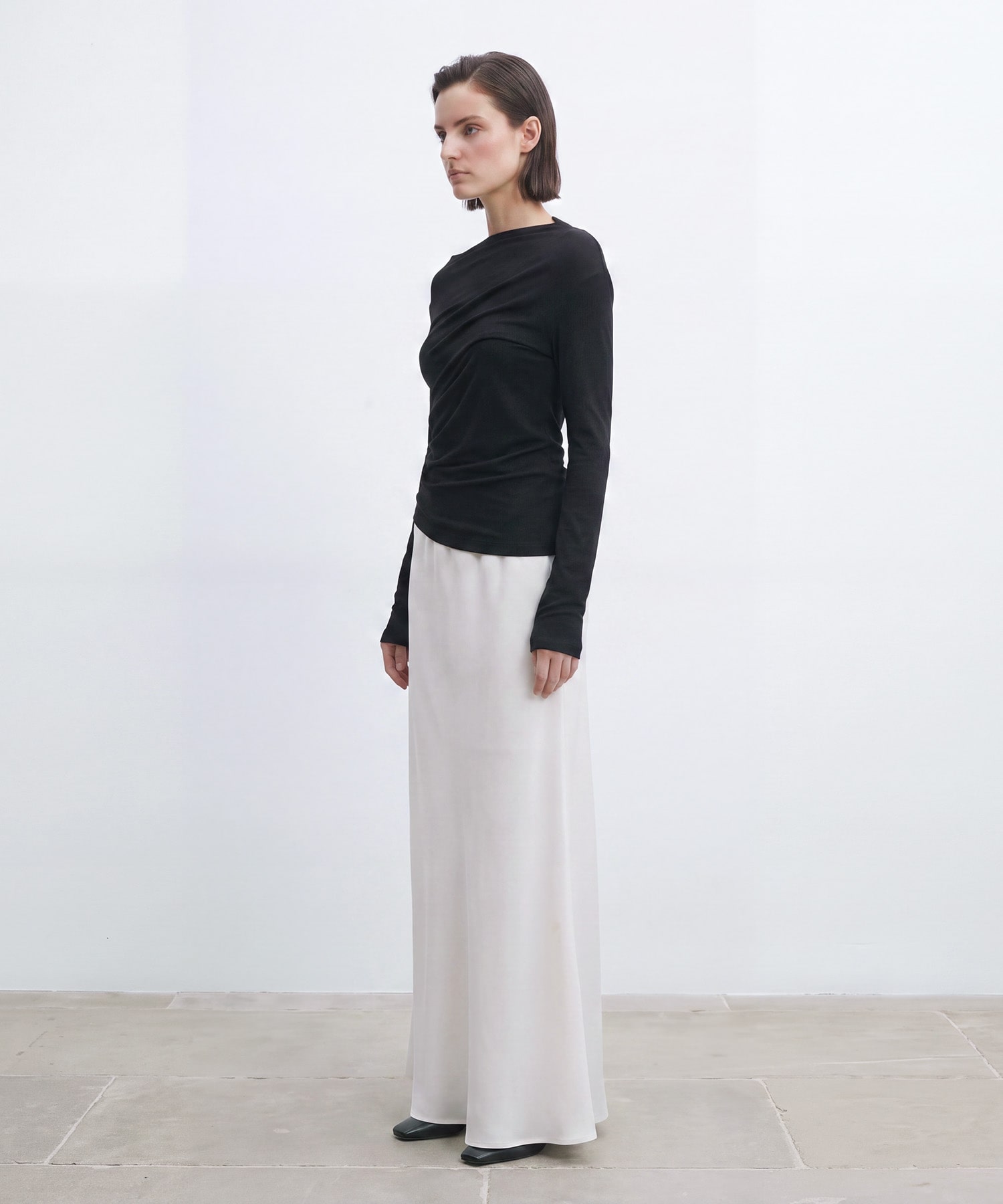 別注 Cashmere blend Asymmetry Tops IIROT