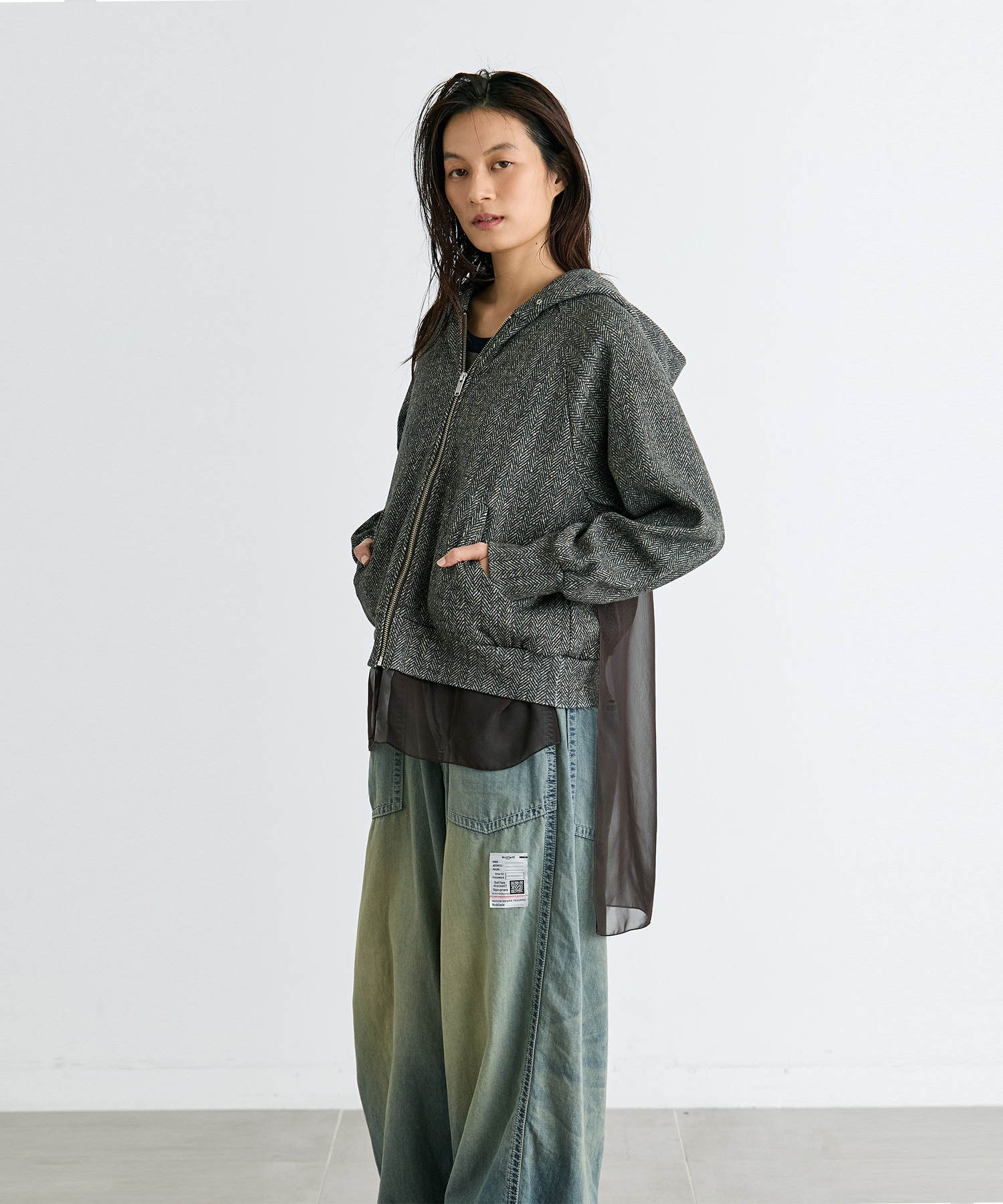 UP2F1803-1 C/S UNDERCOVER