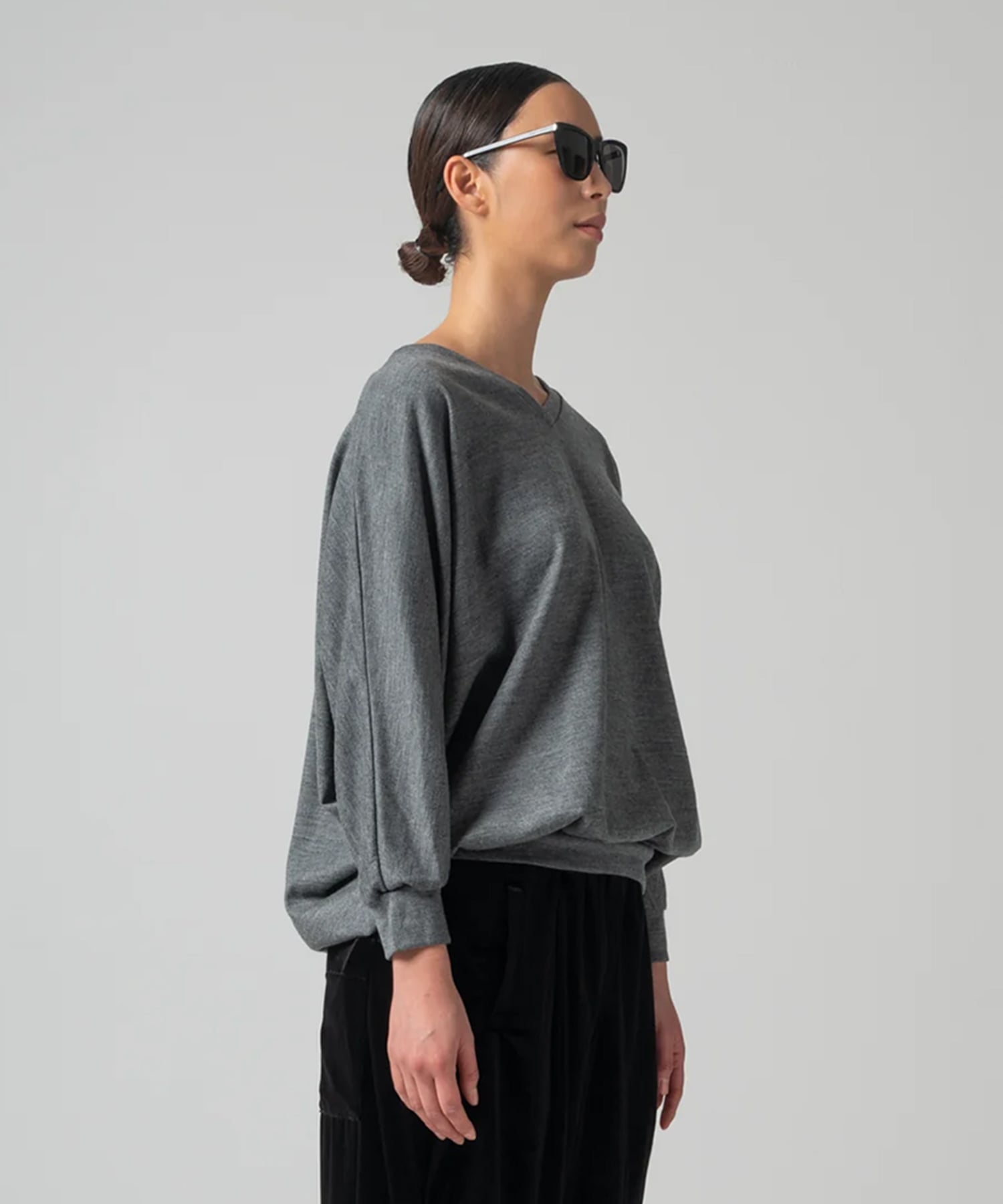 ORI V NECK TOP COGTHEBIGSMOKE