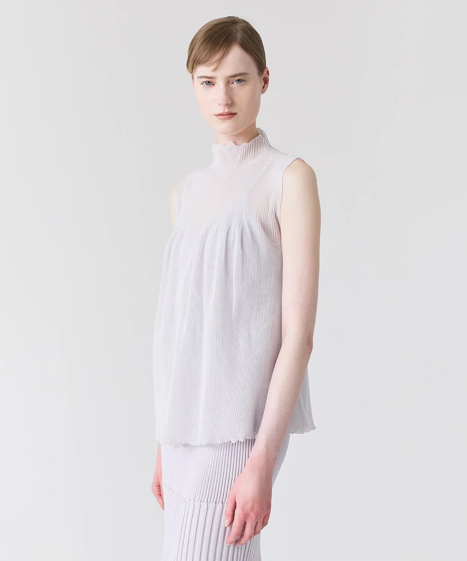 HYPHA LUCENT GLITTER SLEEVELESS BUST FLARE TOP CFCL