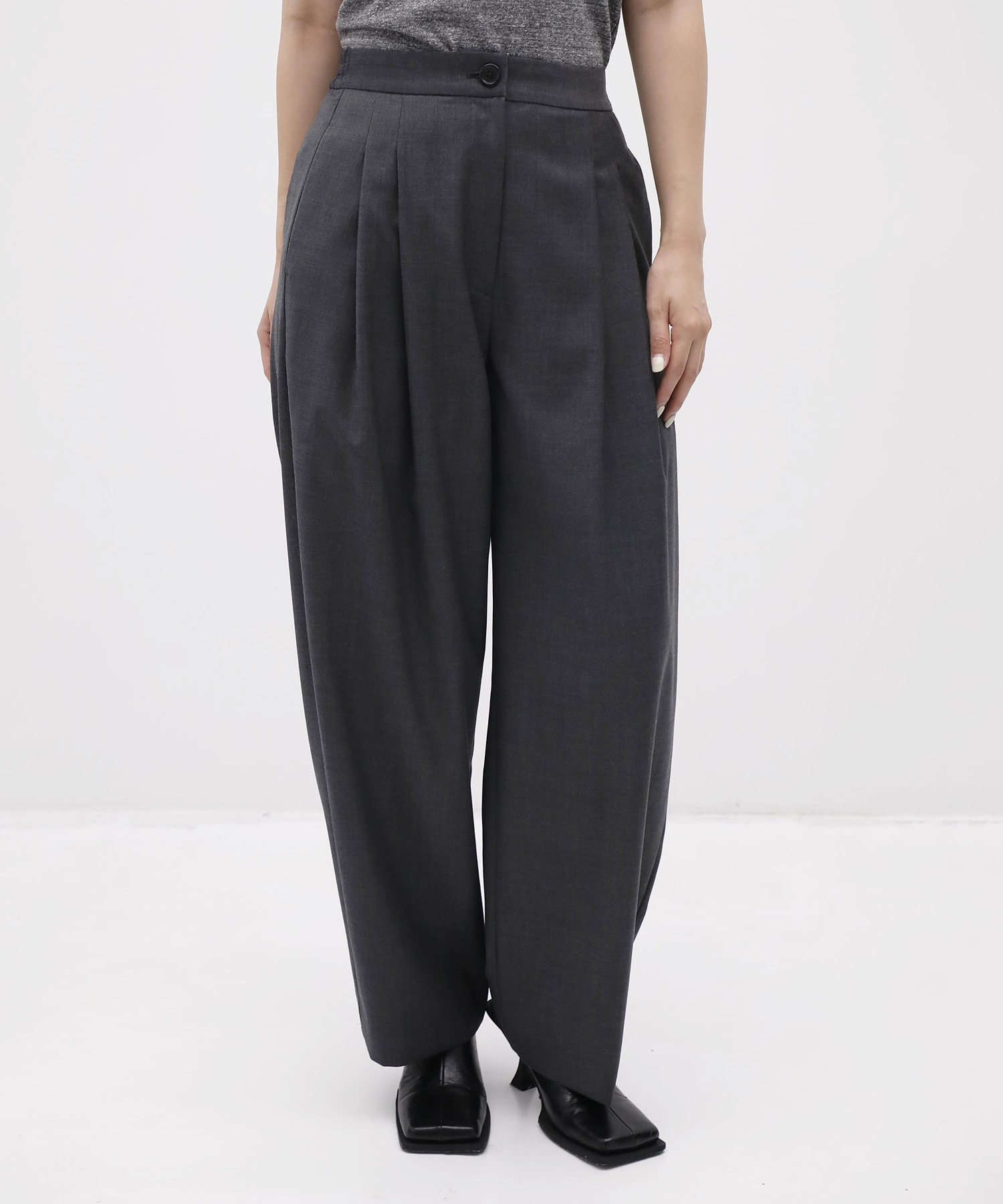Curve Wide Pants THE TOKYO
