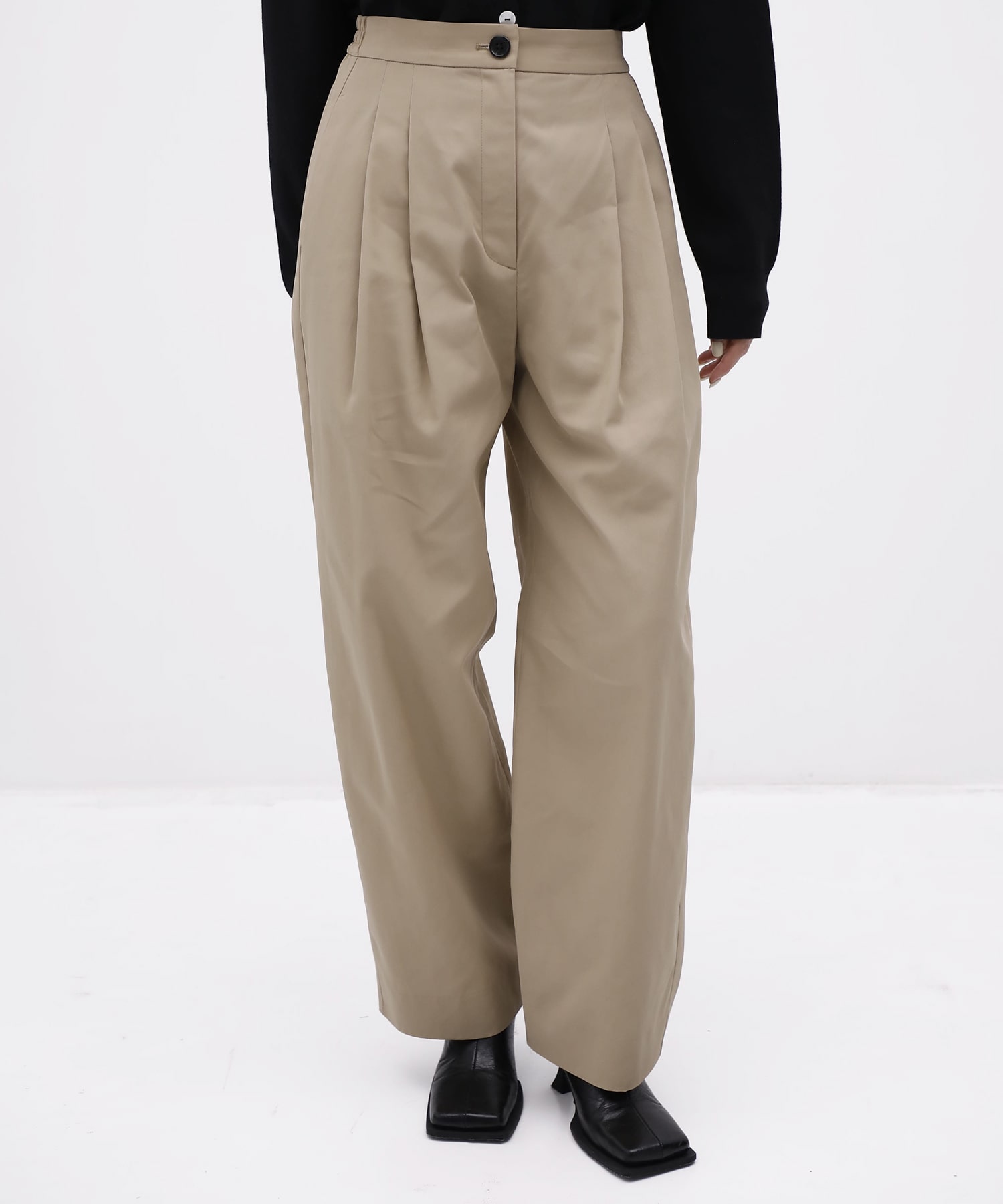 Curve Wide Pants THE TOKYO