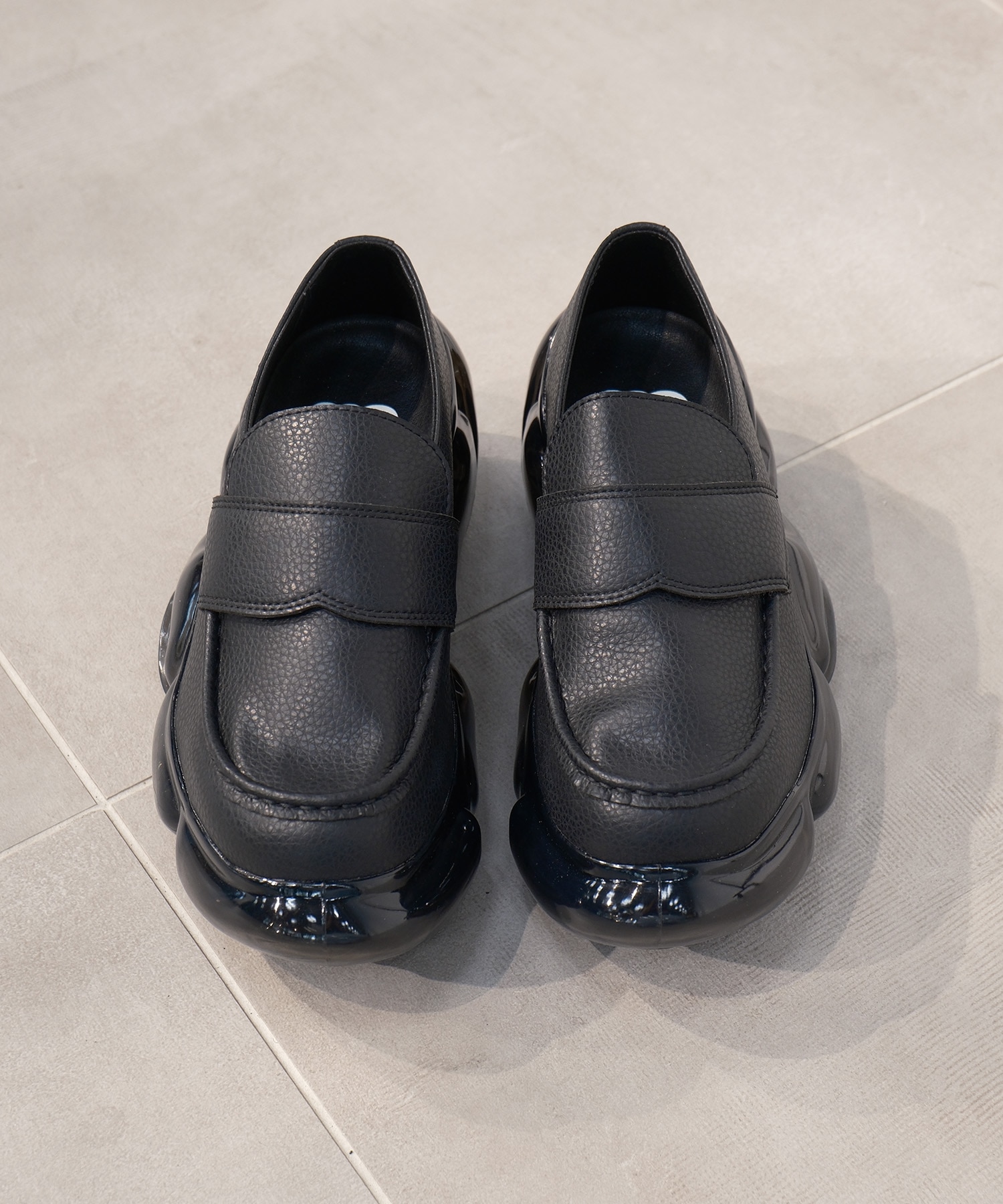 別注 MOOPIE LOAFER grounds