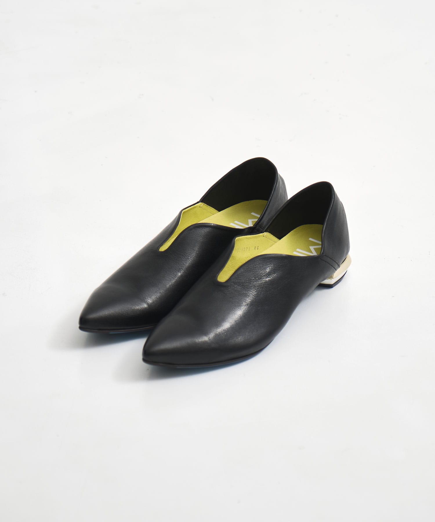 Pointed Toe Flat Shoes MANA