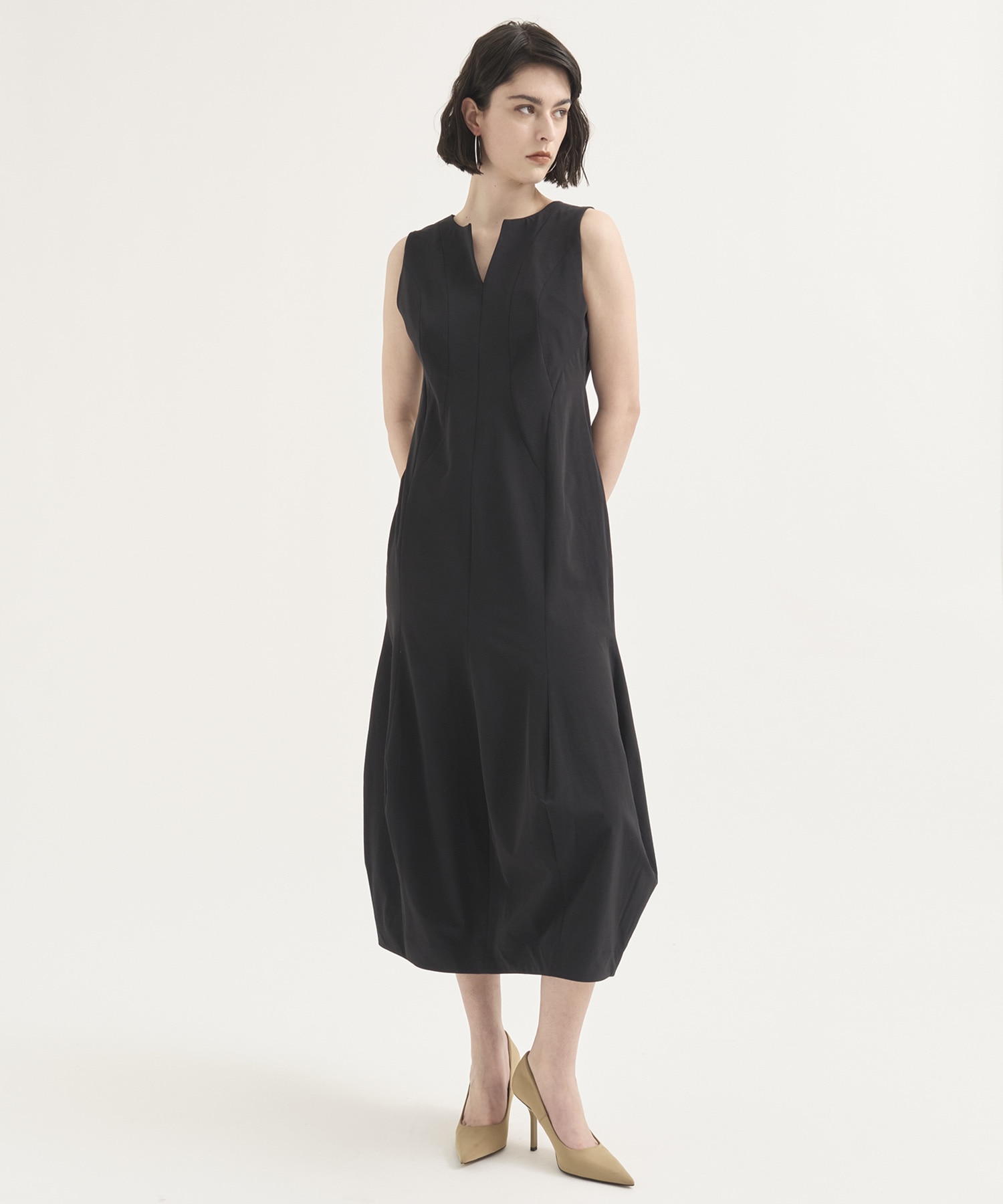 Curve Pattern One-Piece RITAN