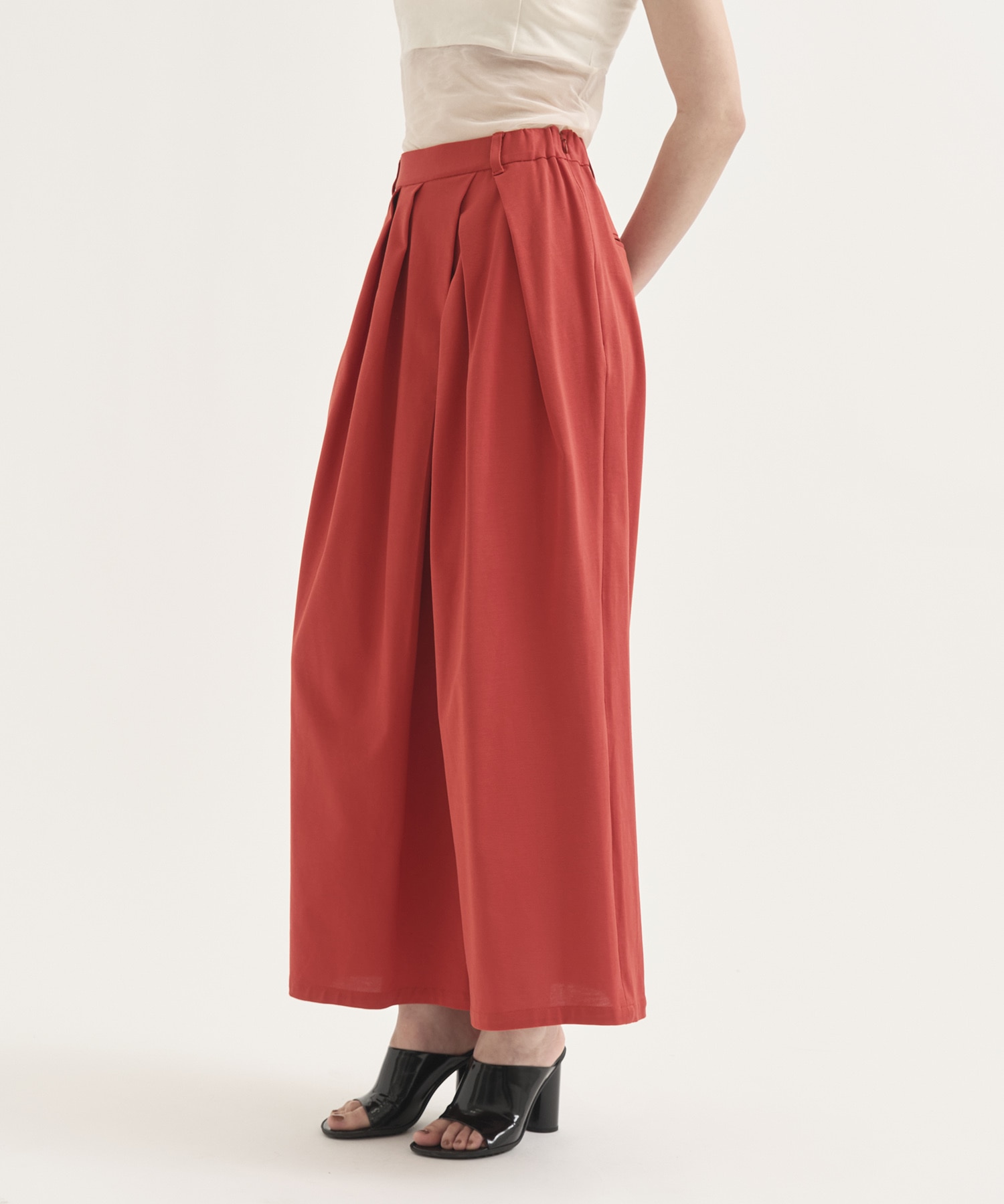 Random Tack Cut Pants RITAN