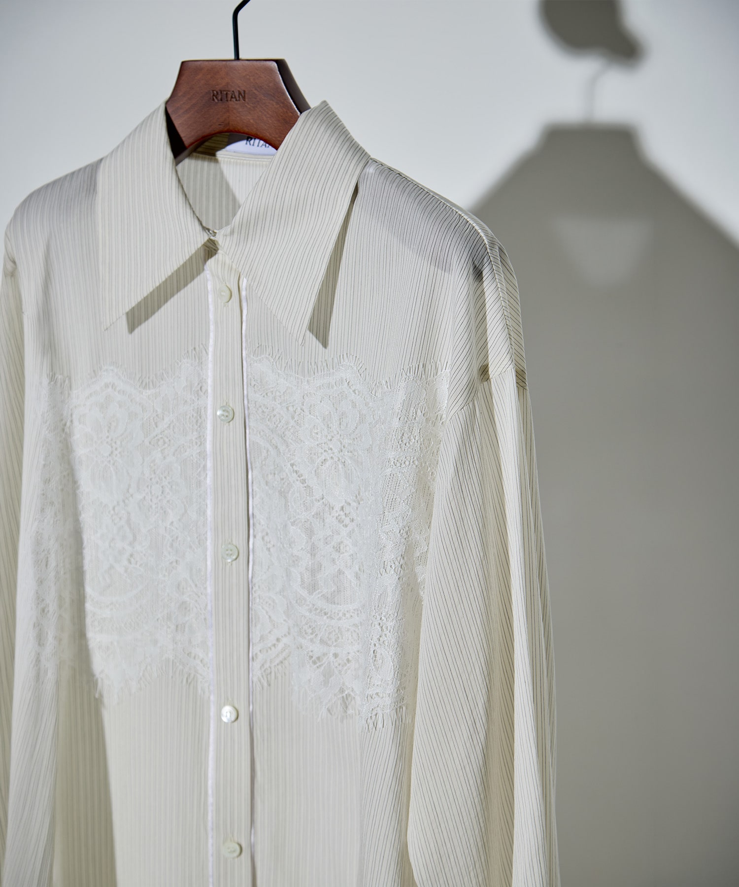 Noble Lace Combi  Shirt RITAN