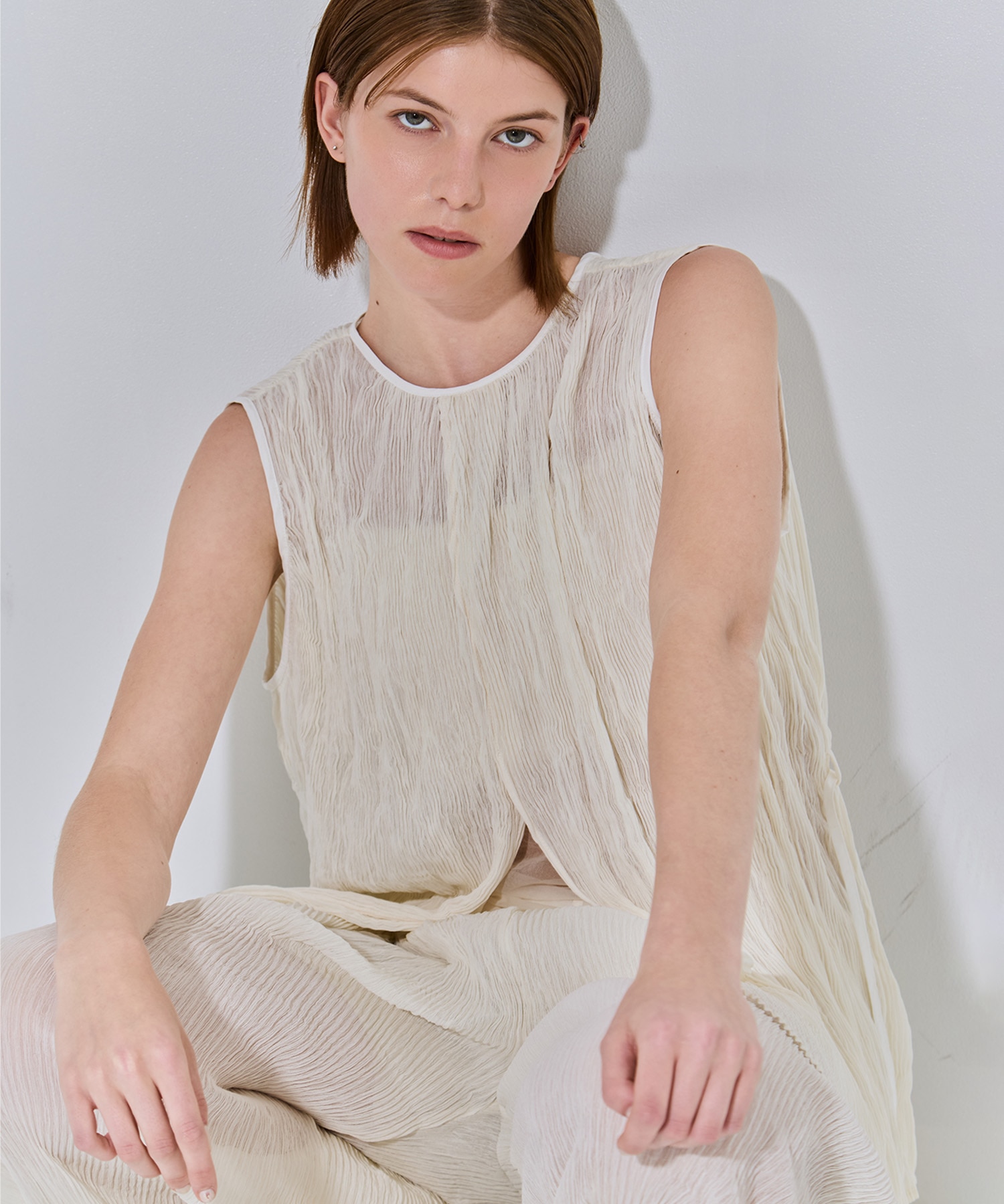 Airy Micro Pleats Tops RITAN