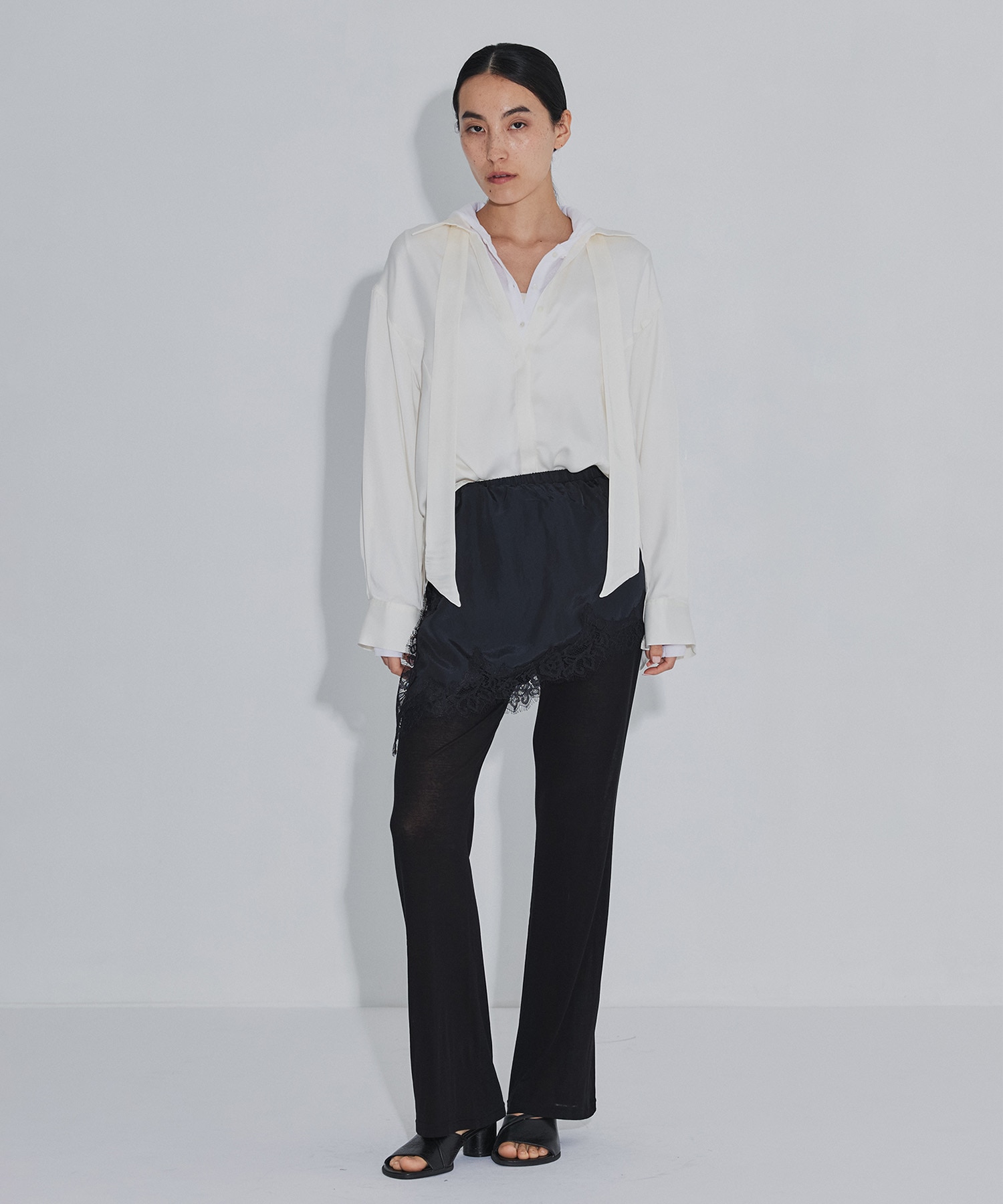 Slan Lace Cut Pants RITAN