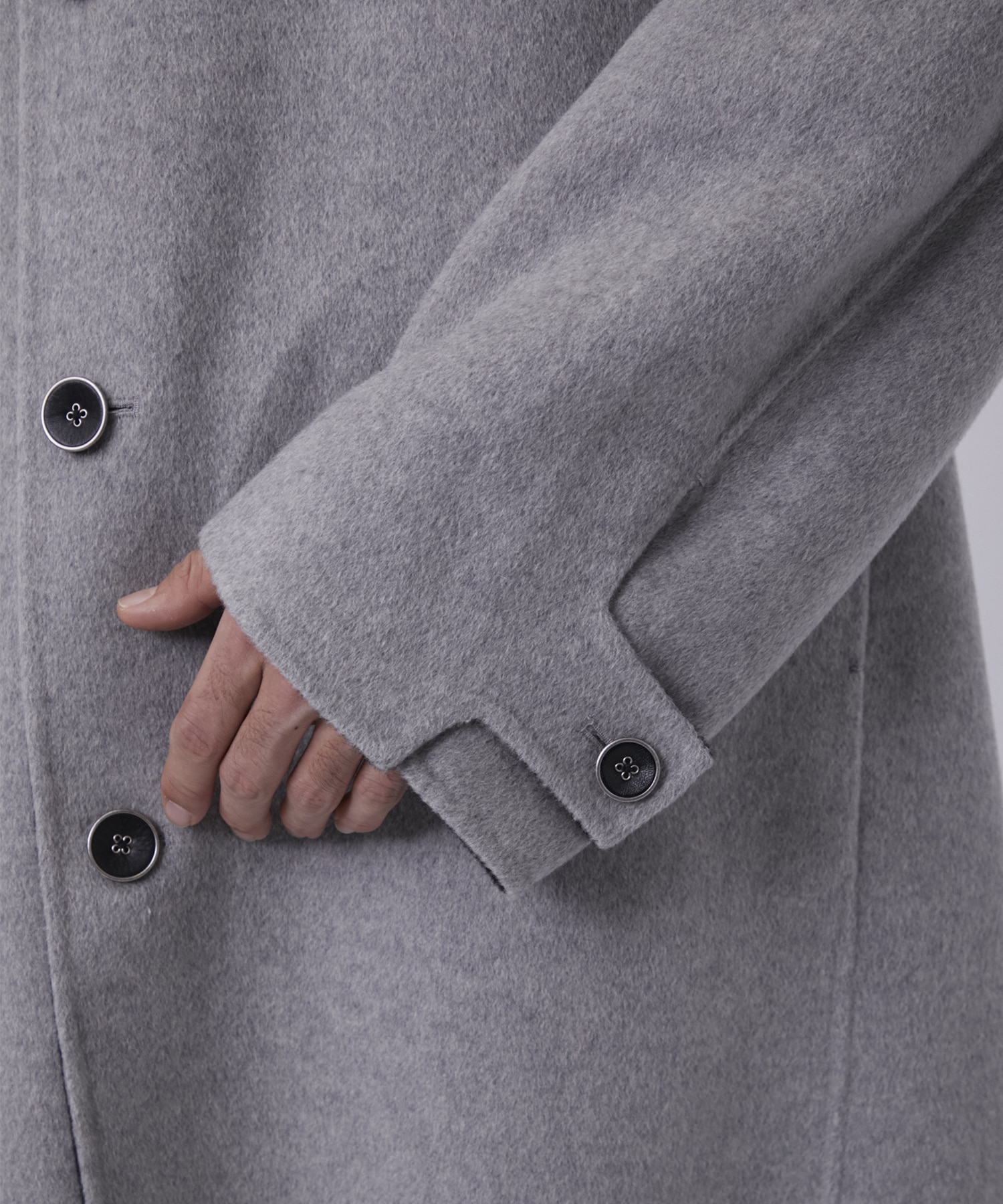 CASHMERE REVERSIBLE OVER COAT THE PERMANENT EYE