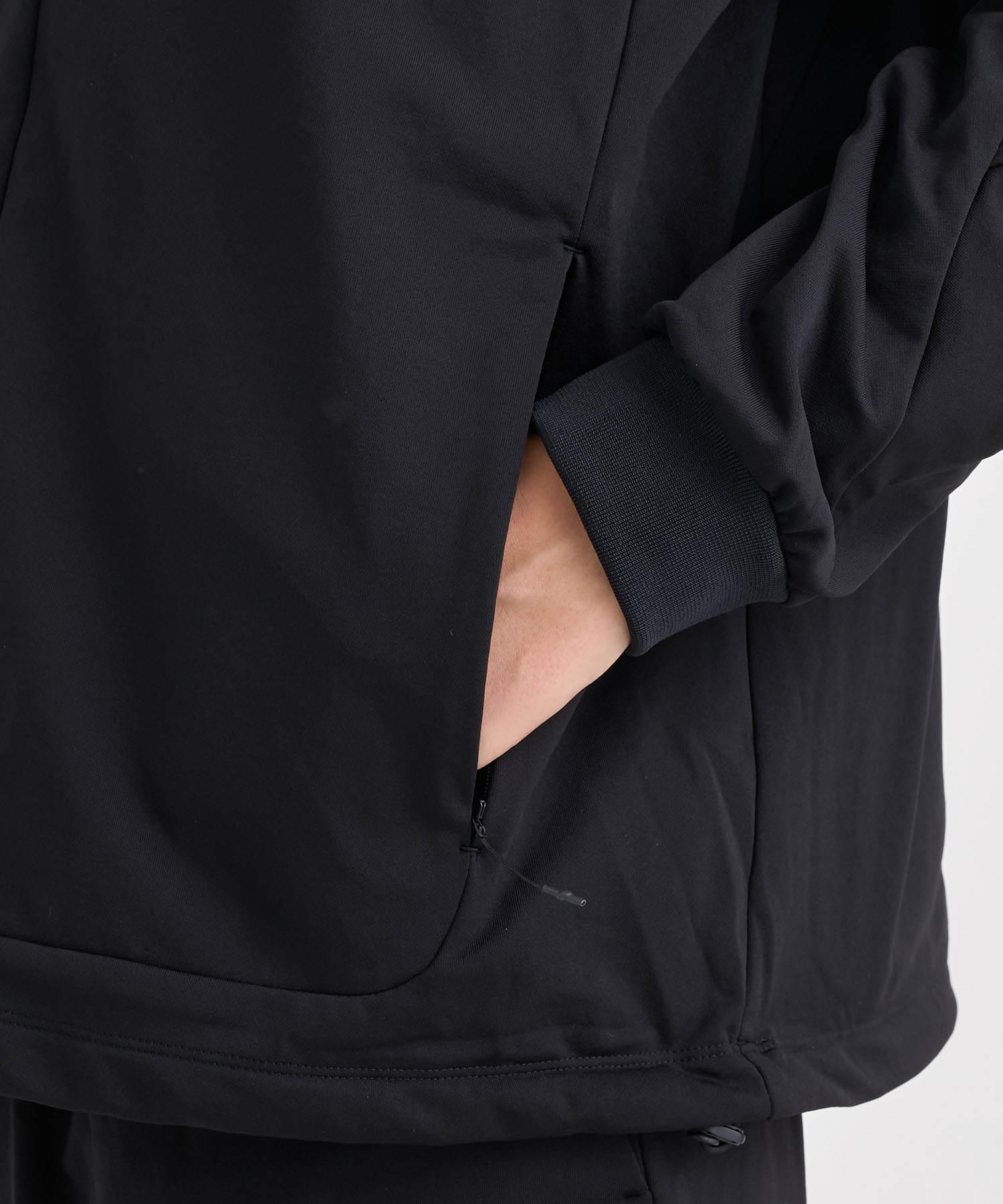 別注BLK SUPER LIGHT SWEAT PO White Mountaineering