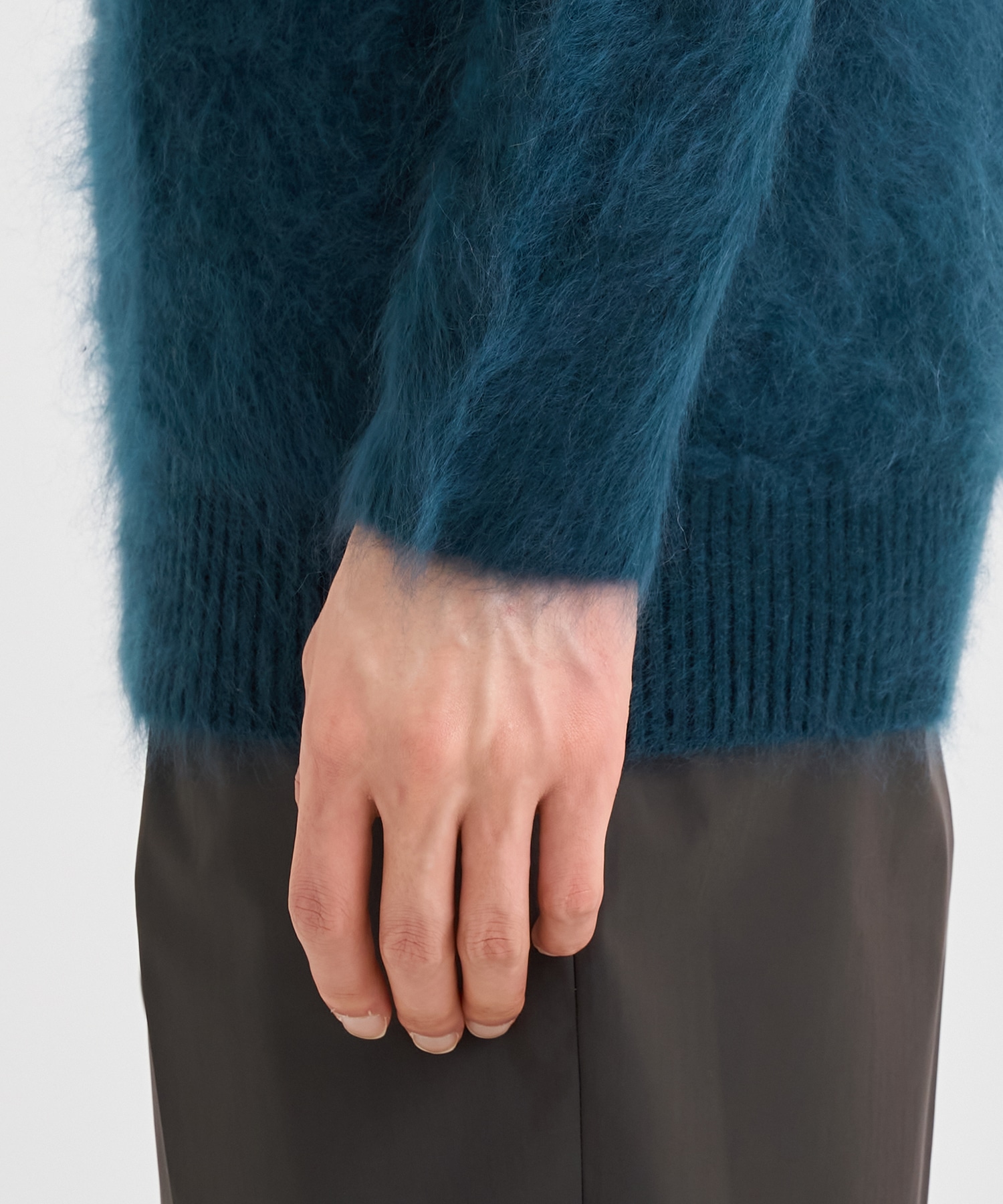 25WCM-N08311 CASHMERE KNIT kolor