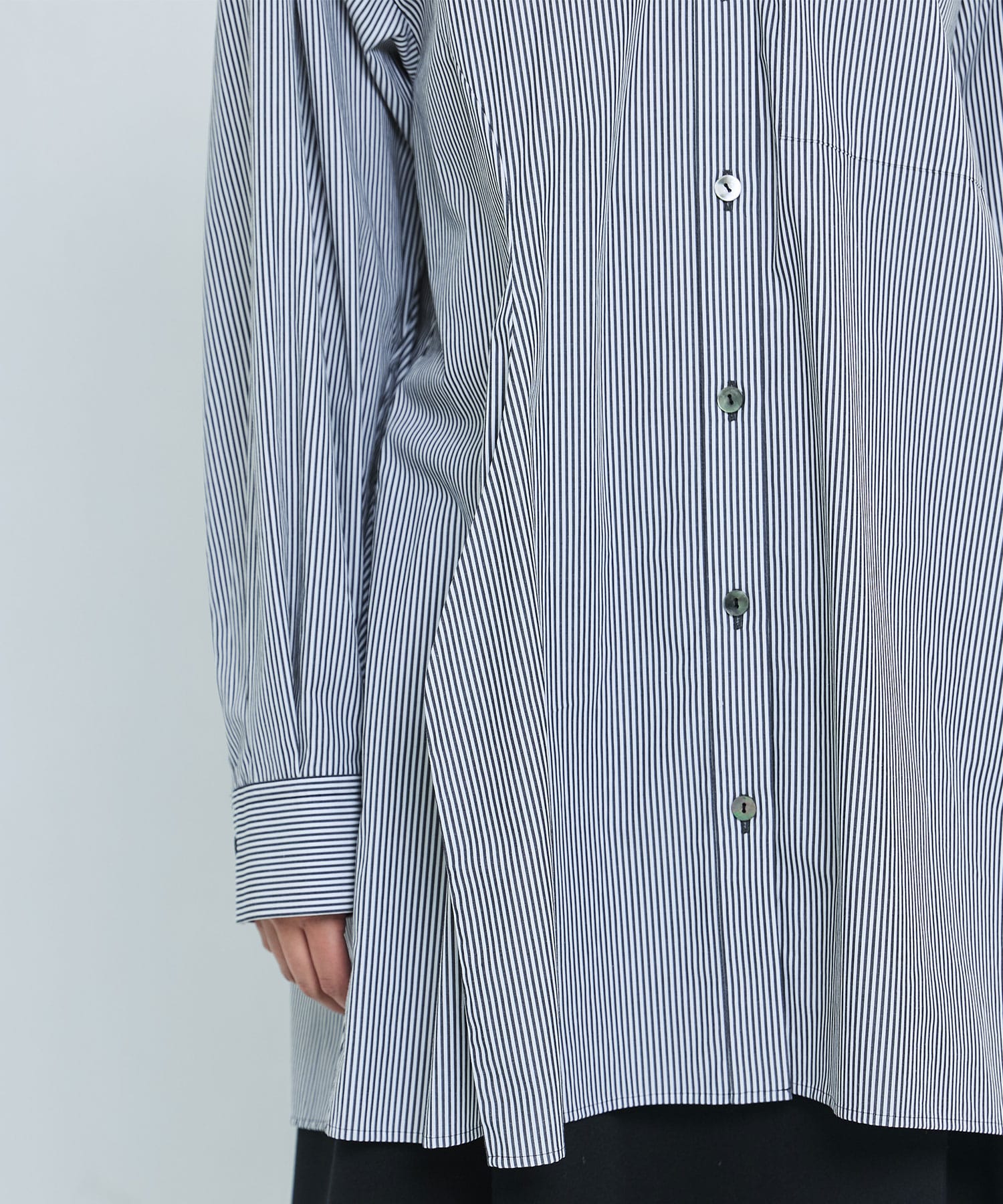 over flare shirt nagonstans