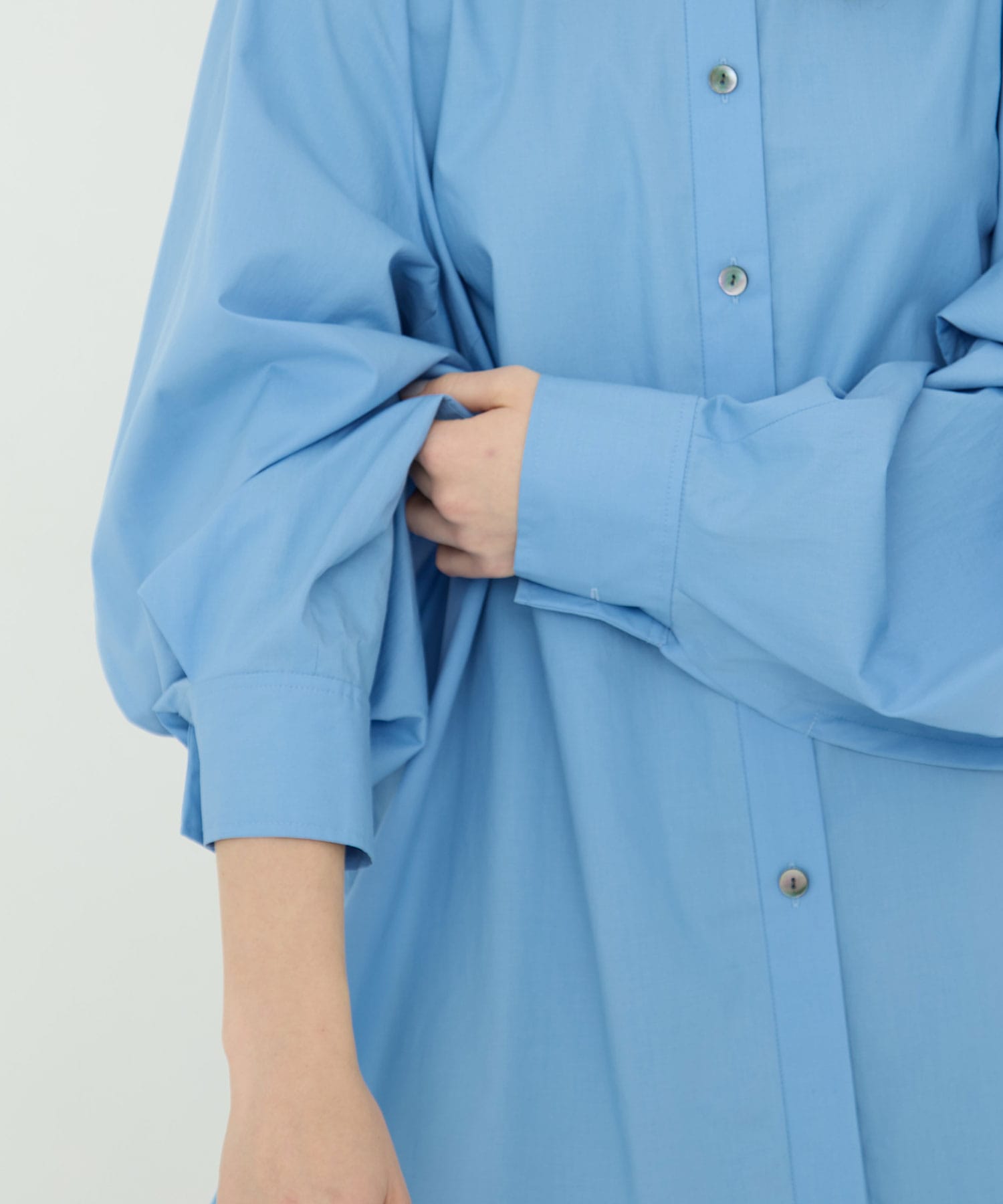 diamond-sleeves shirt nagonstans