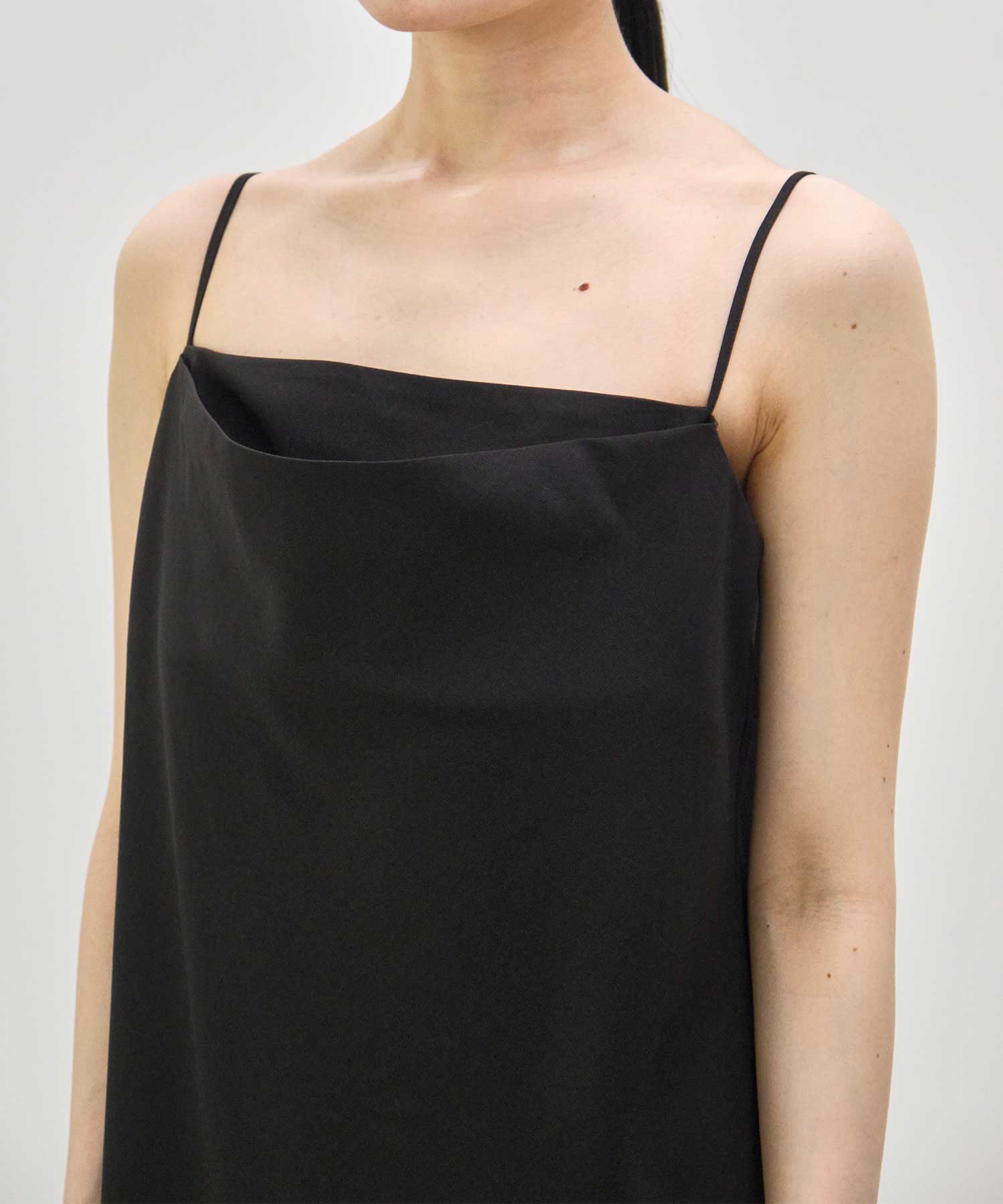 【WEB限定】shoulder strap dress Louren