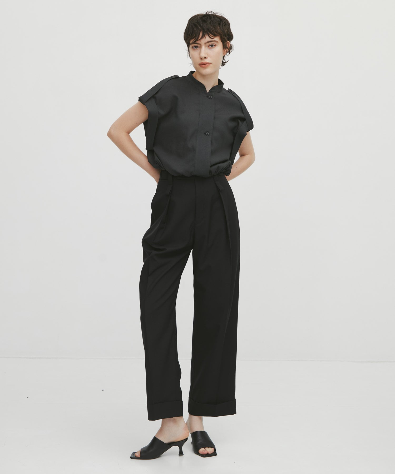 Waist Tuck Pants THE TOKYO