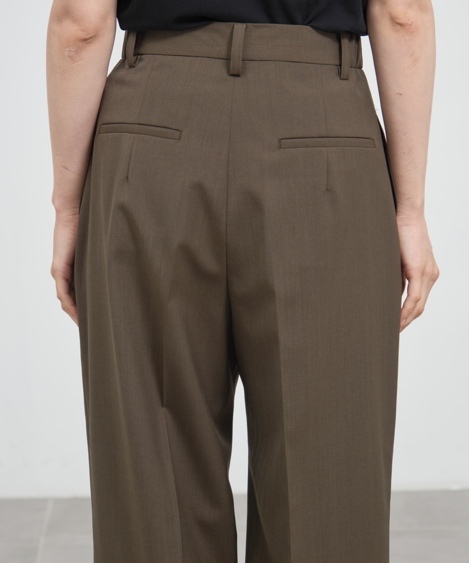 Waist Tuck Pants THE TOKYO